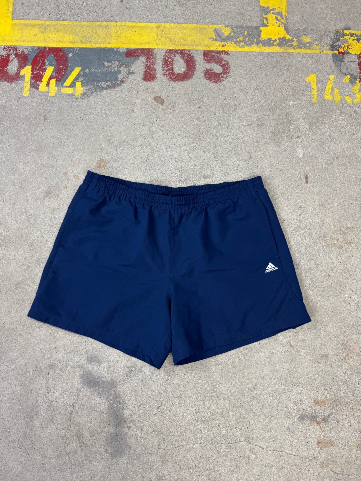 Adidas Shorts (XXL)