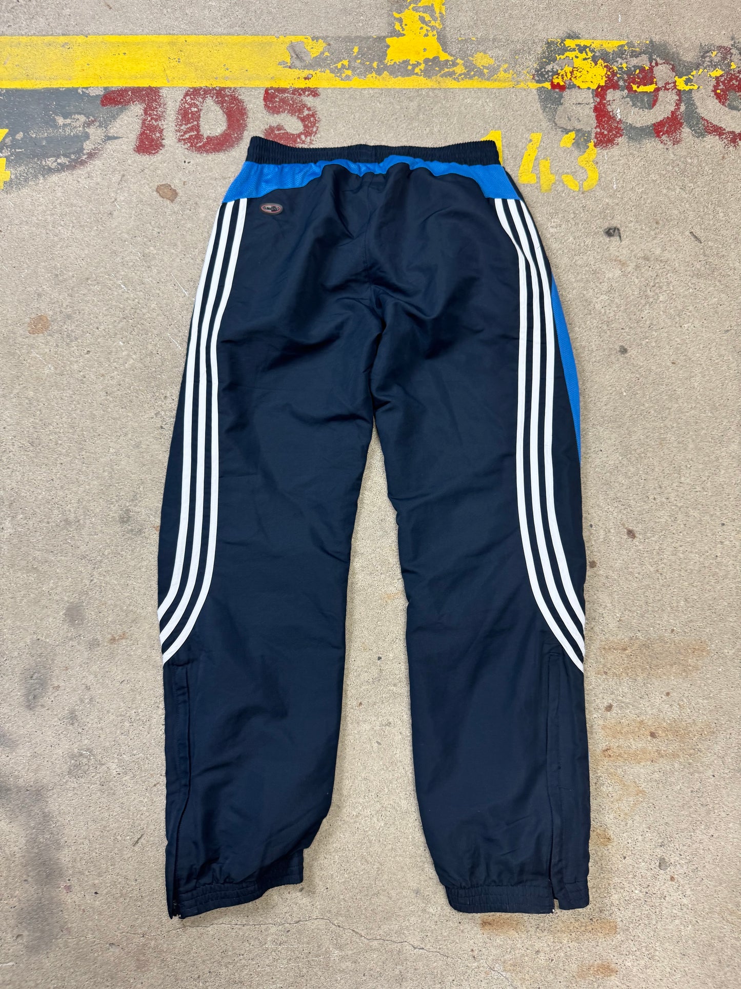 Adidas Trackpants (XL)