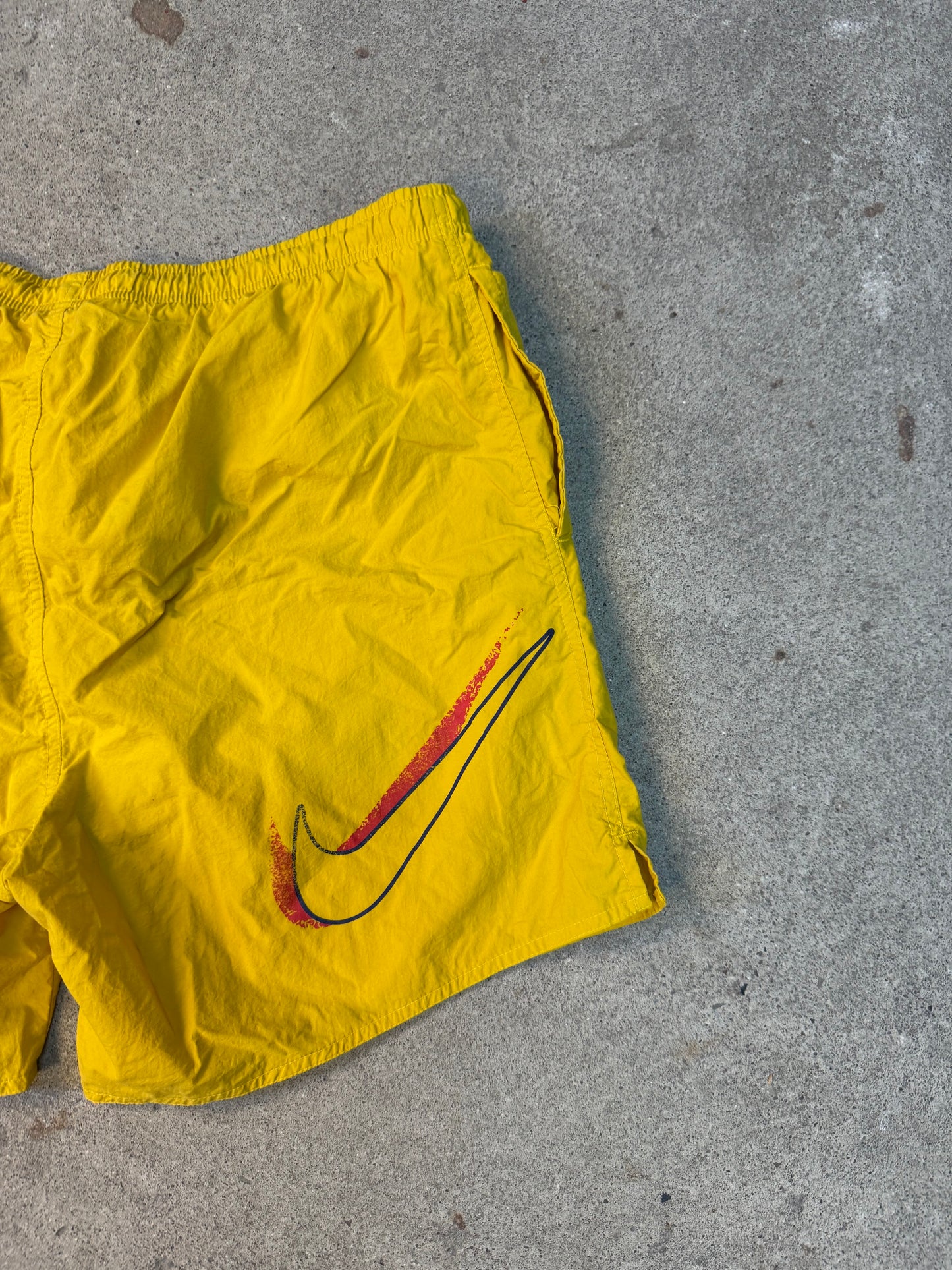 Nike Shorts (L)