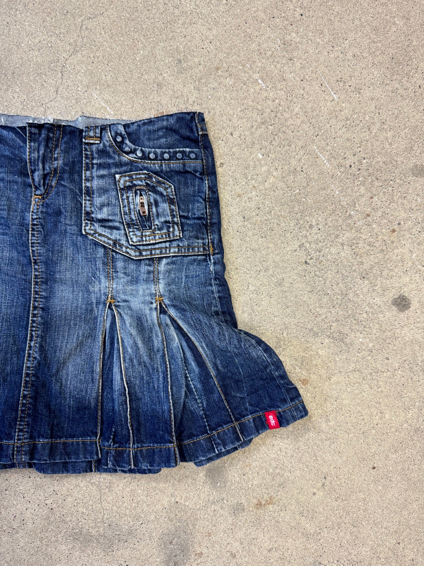 Y2K Rock (S)