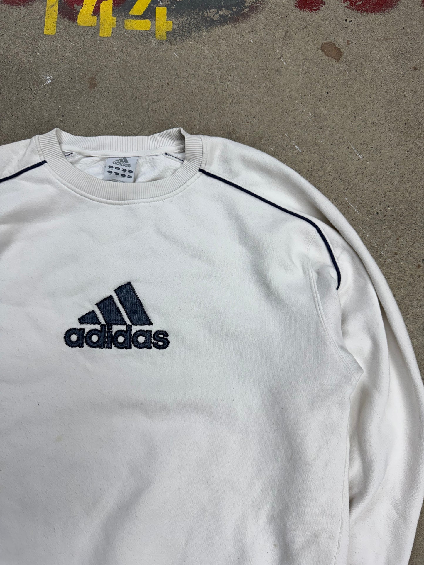 Adidas Pullover (XL)
