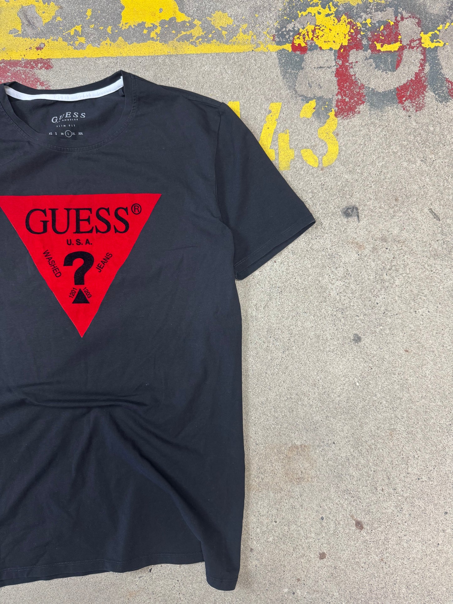 Guess T-Shirt (L)