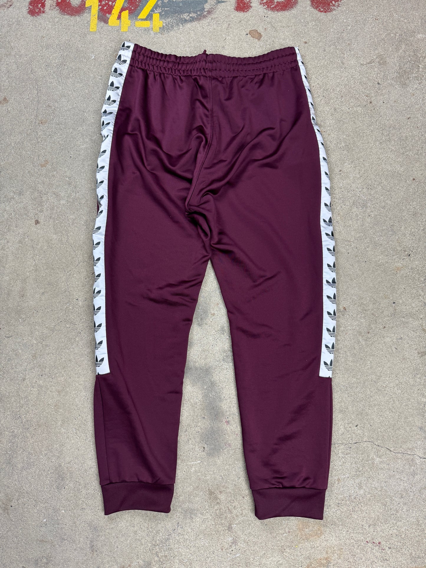 Adidas TN Jogginghose | XL