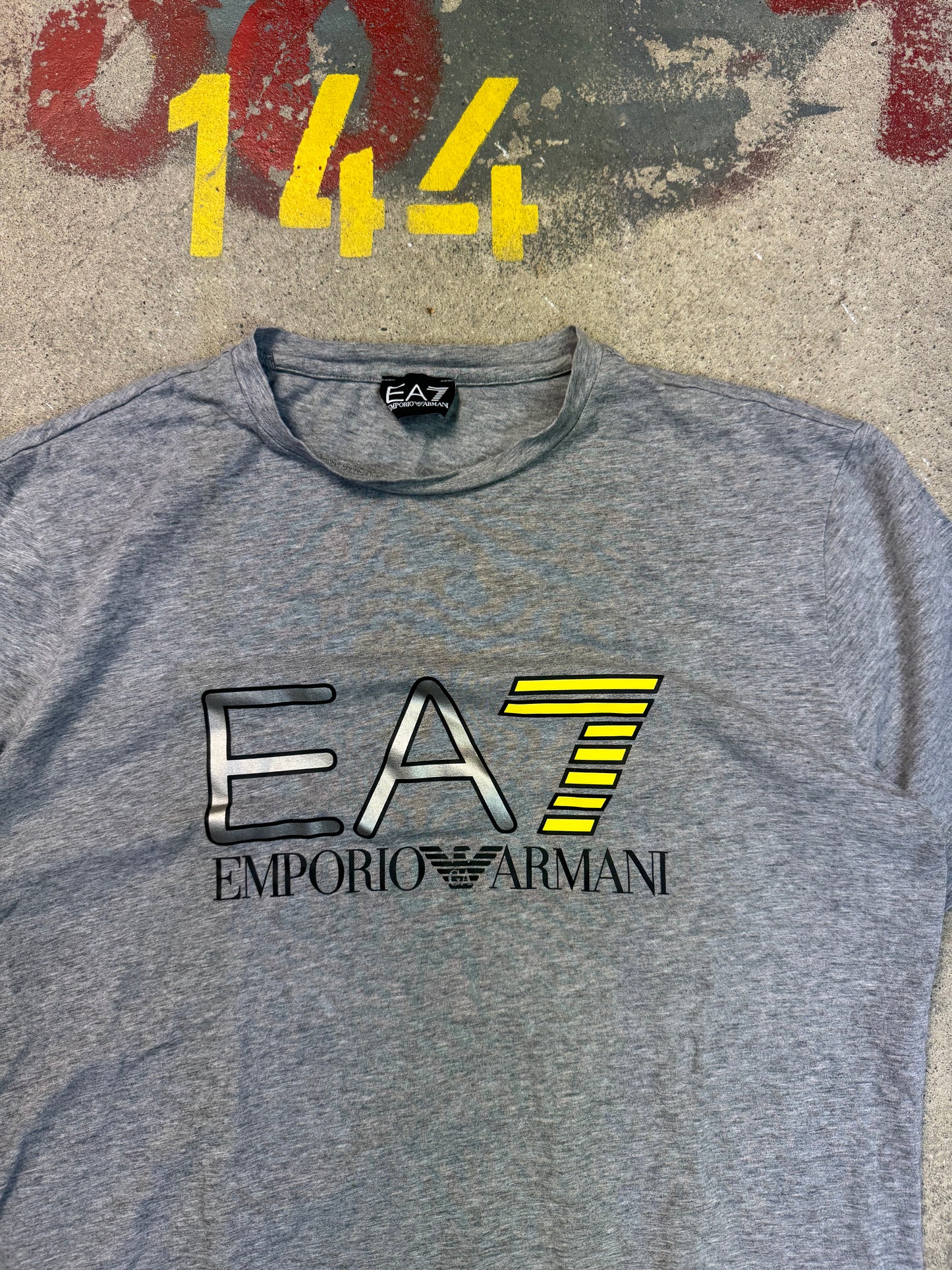 Emporio Armani T-Shirt | L