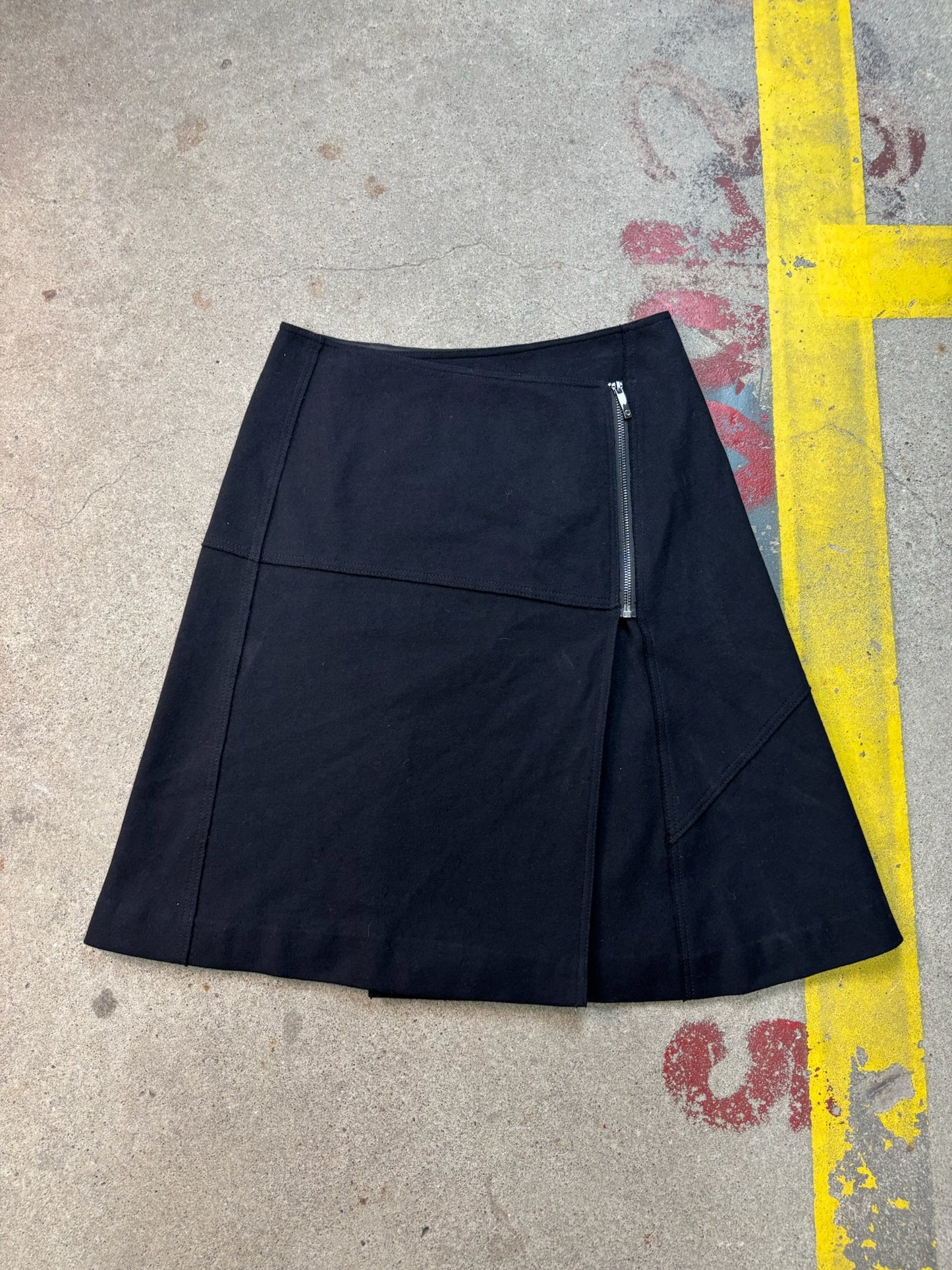 Laurel Rock | S | 36
