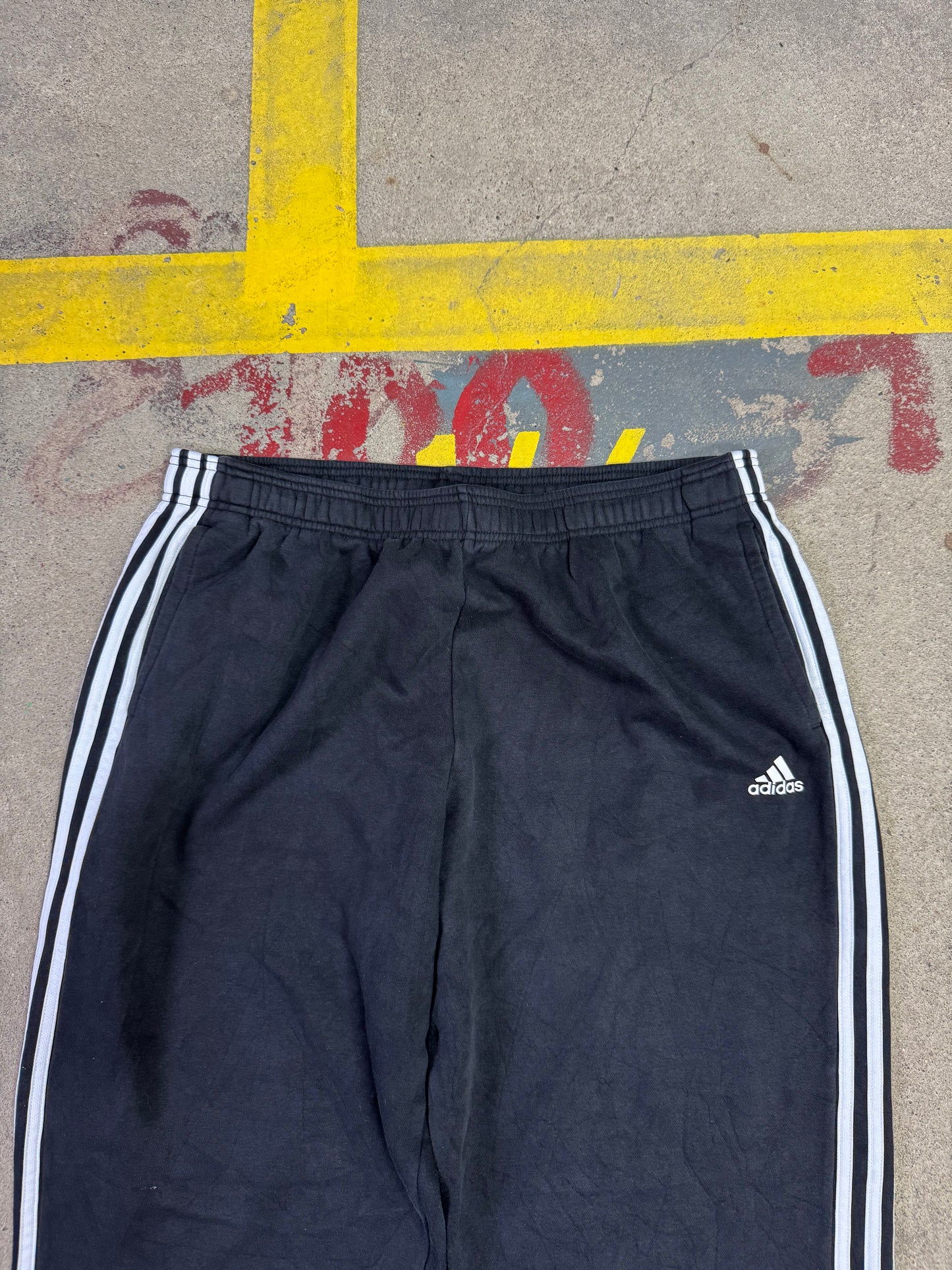 Adidas Jogginghose (XXL)