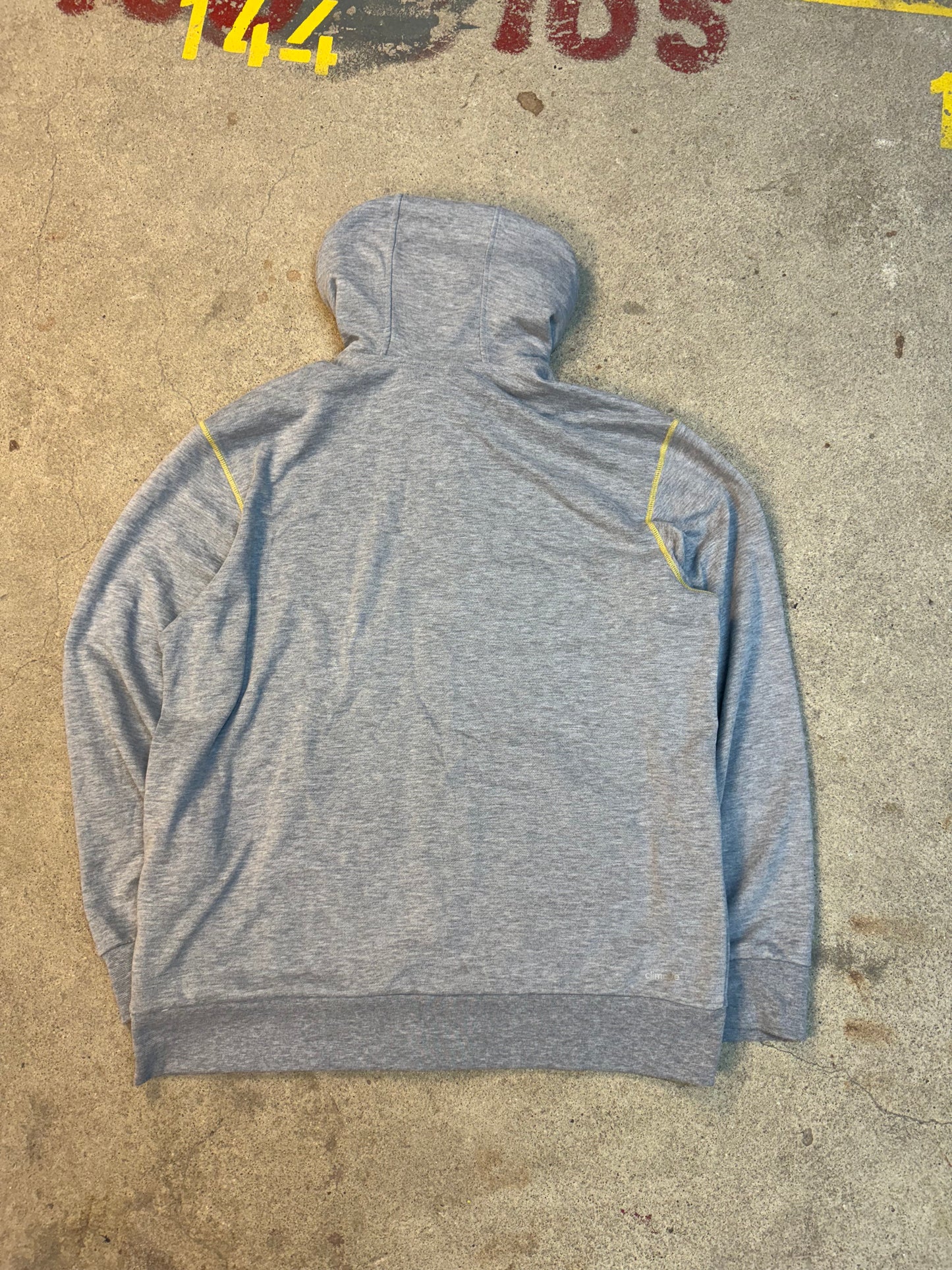 Adidas Zipper (XL)