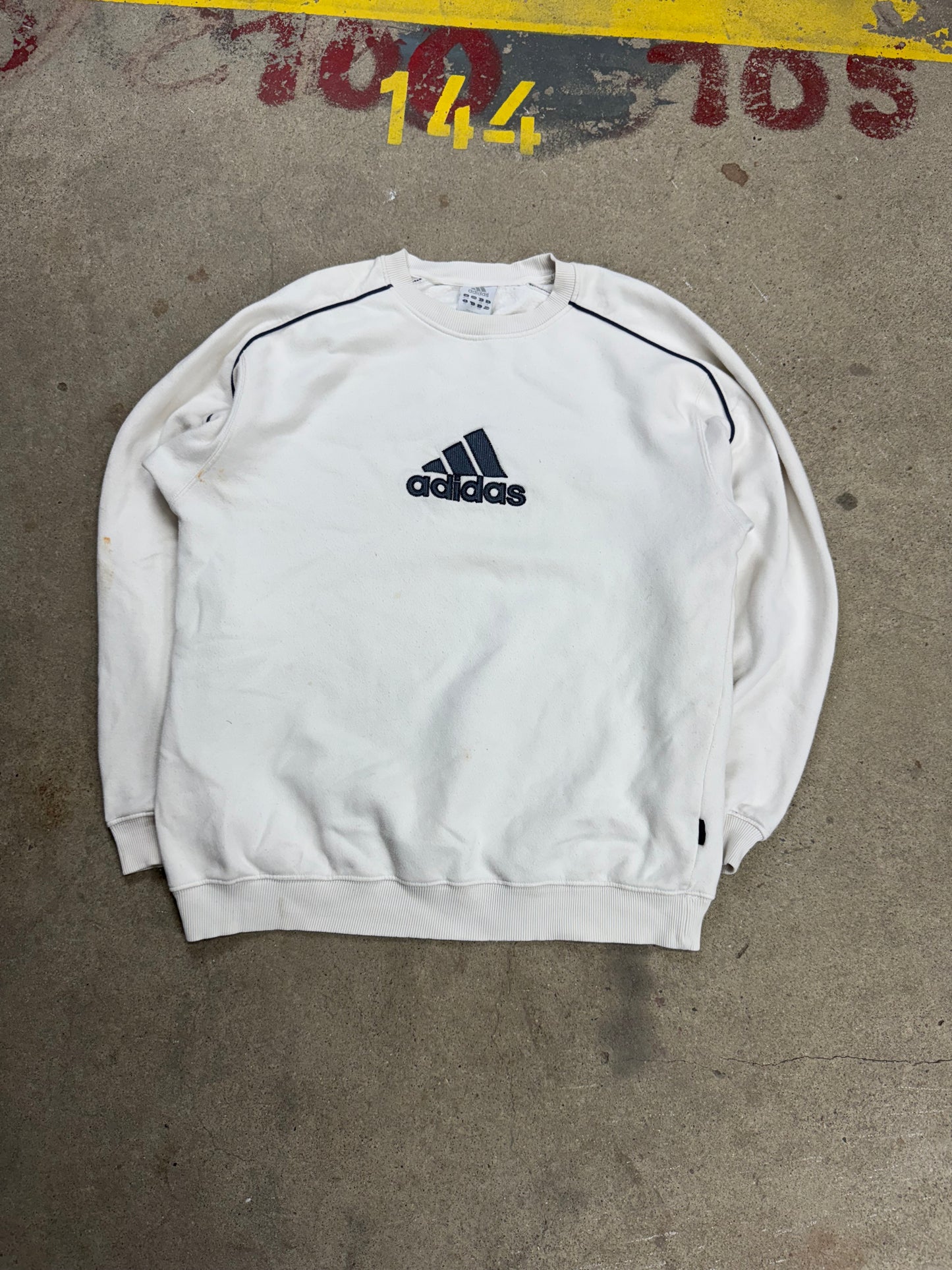 Adidas Pullover (XL)