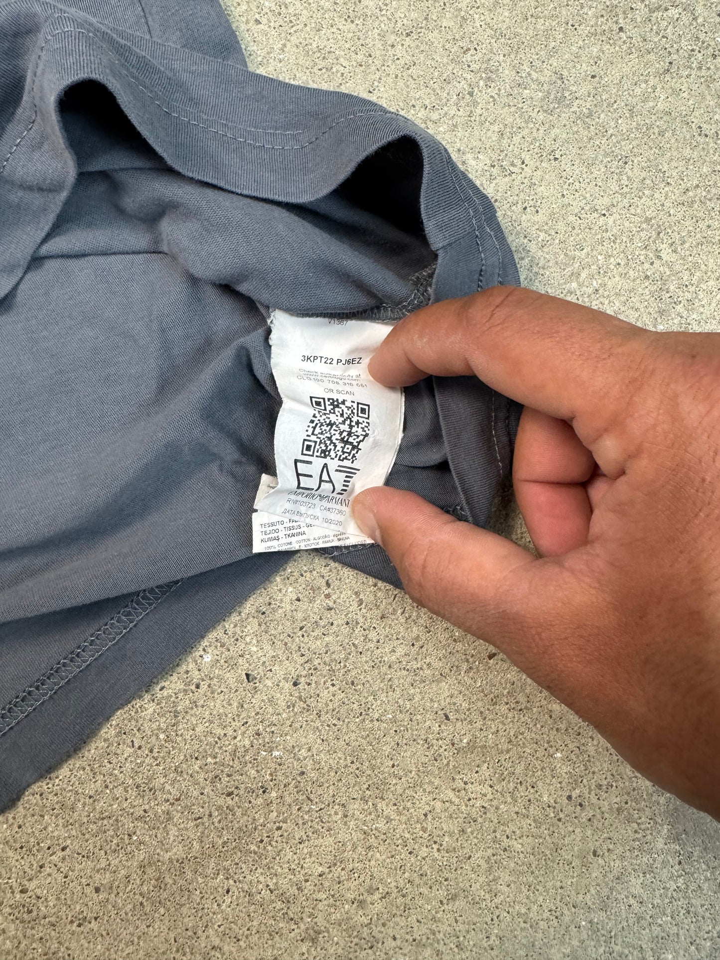 Emporio Armani T-Shirt | L