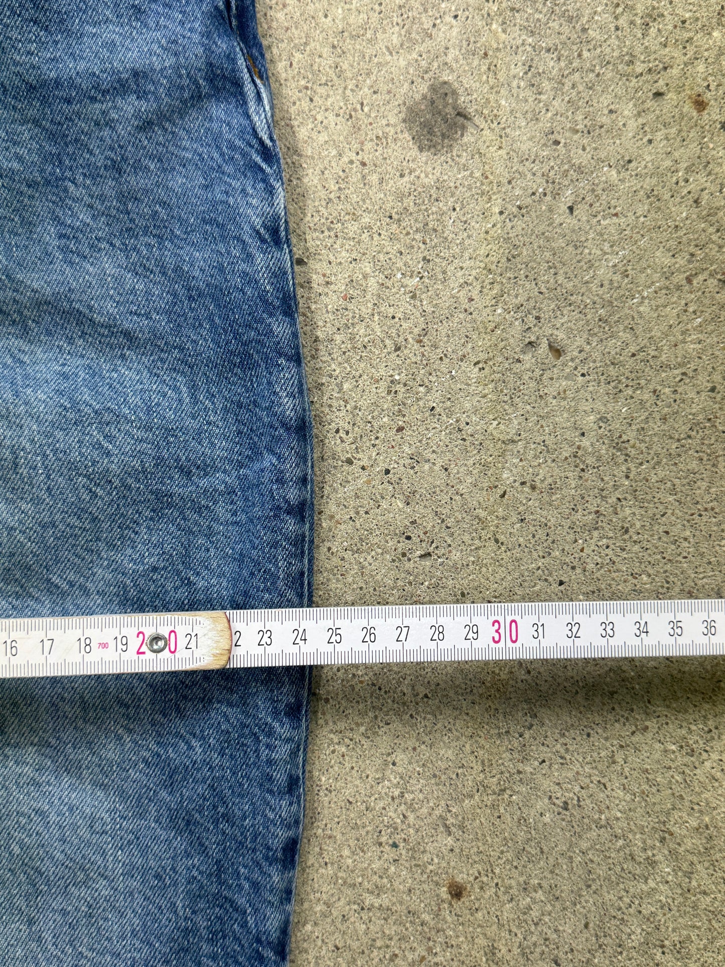 Caroll Jeanshose | 38 | M