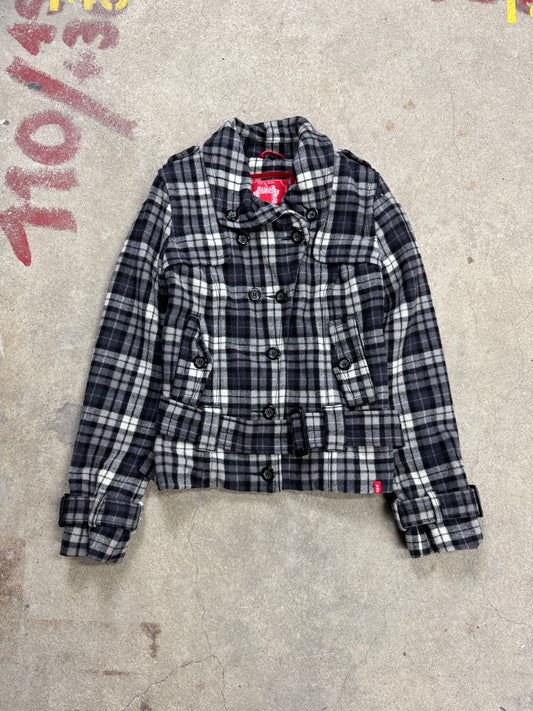 Y2K | Mantel | Edc | M