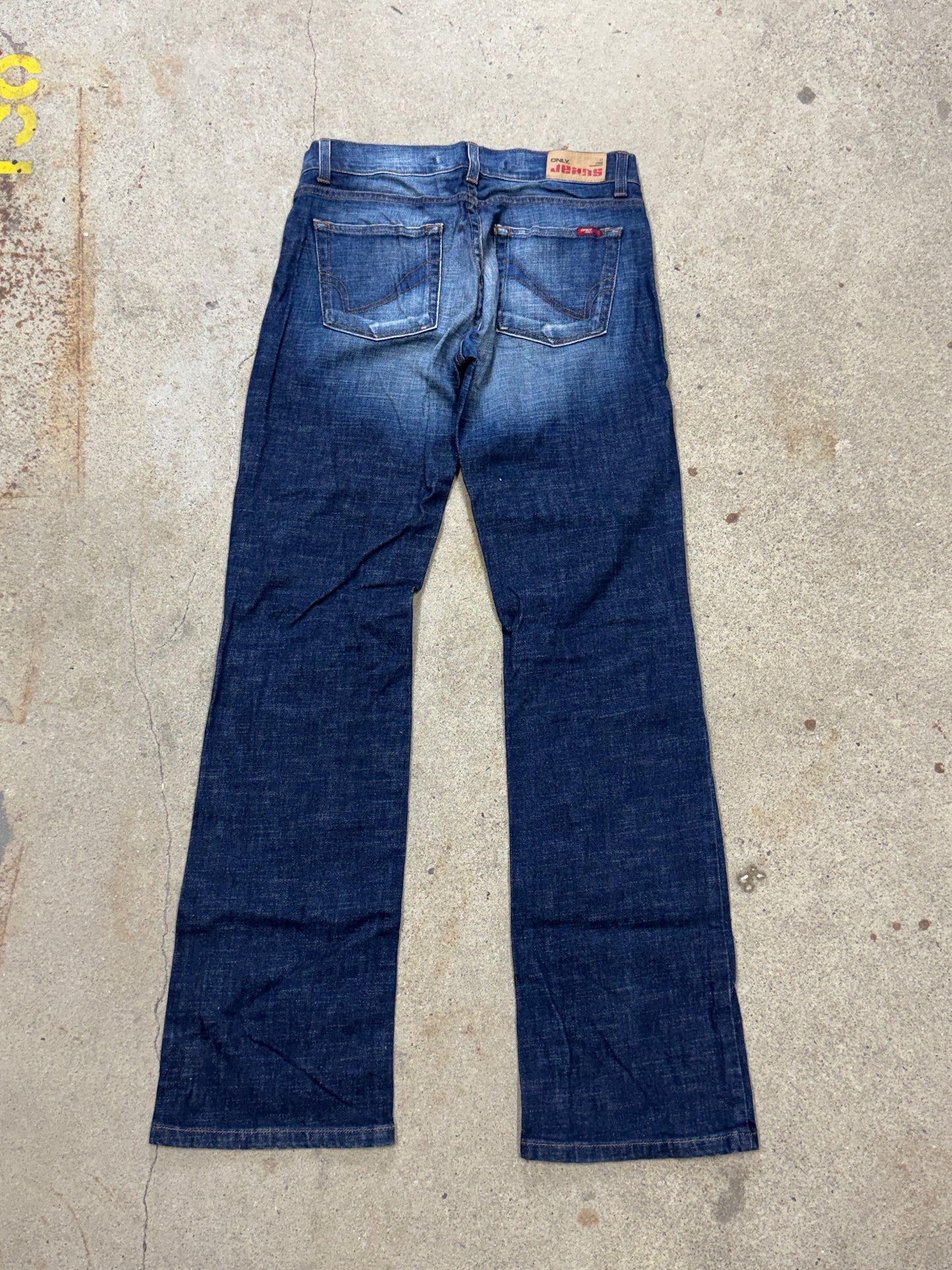Only Jeanshose | 38 | M