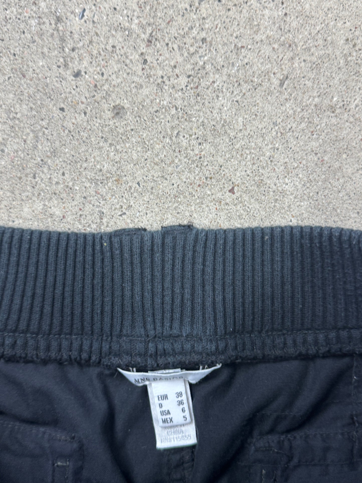 MNG Rock | 38 | M
