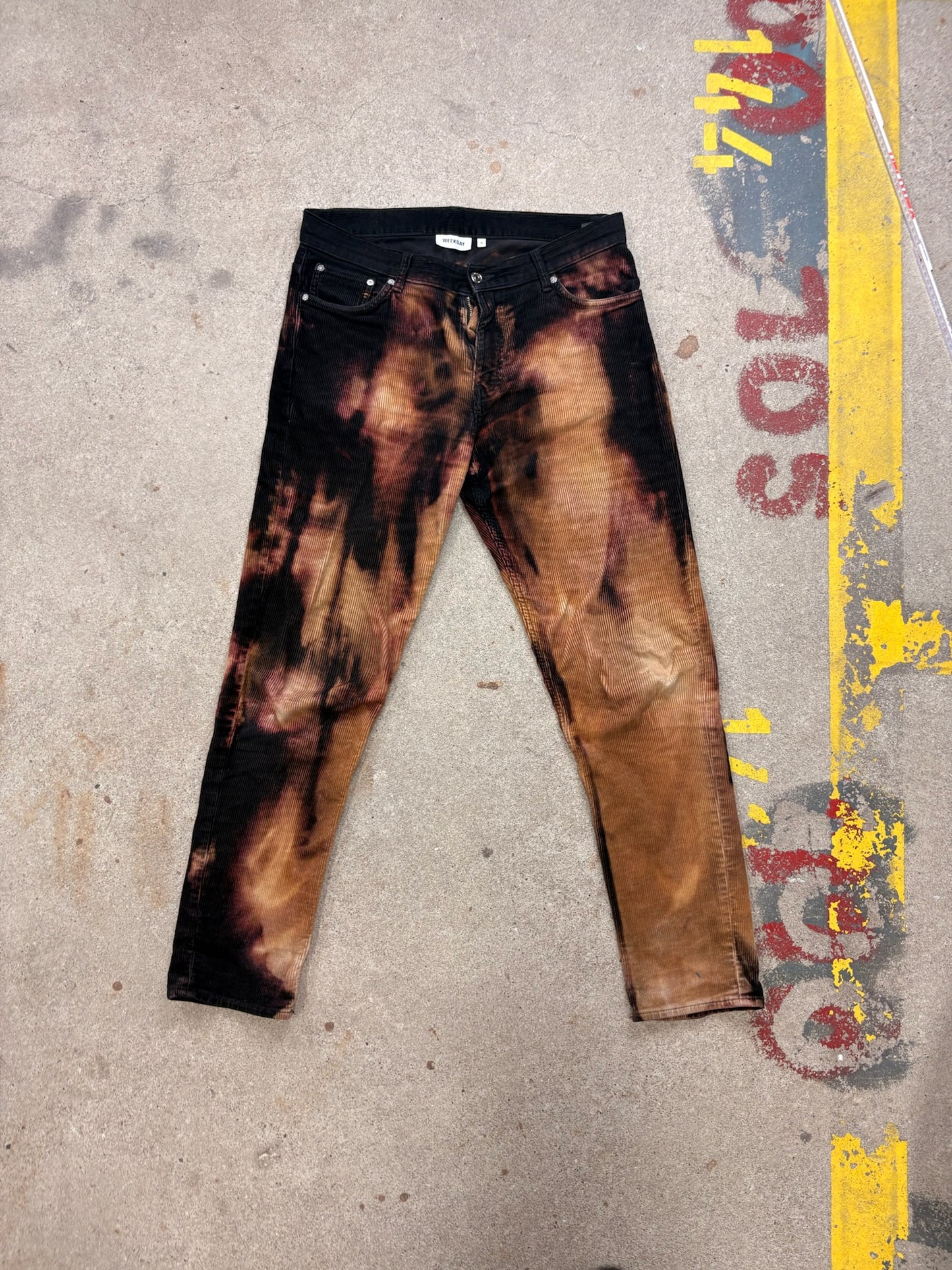 Weekday Hose | W31 | L