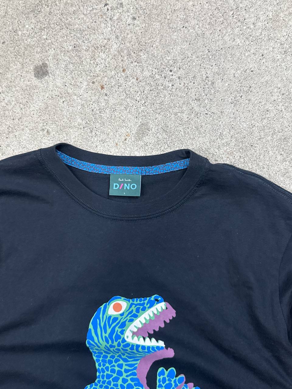 Dino | T-Shirt | L