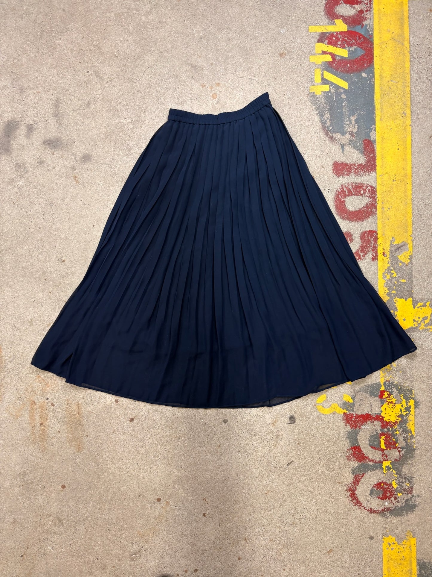 Uniqlo Rock Lang | XS