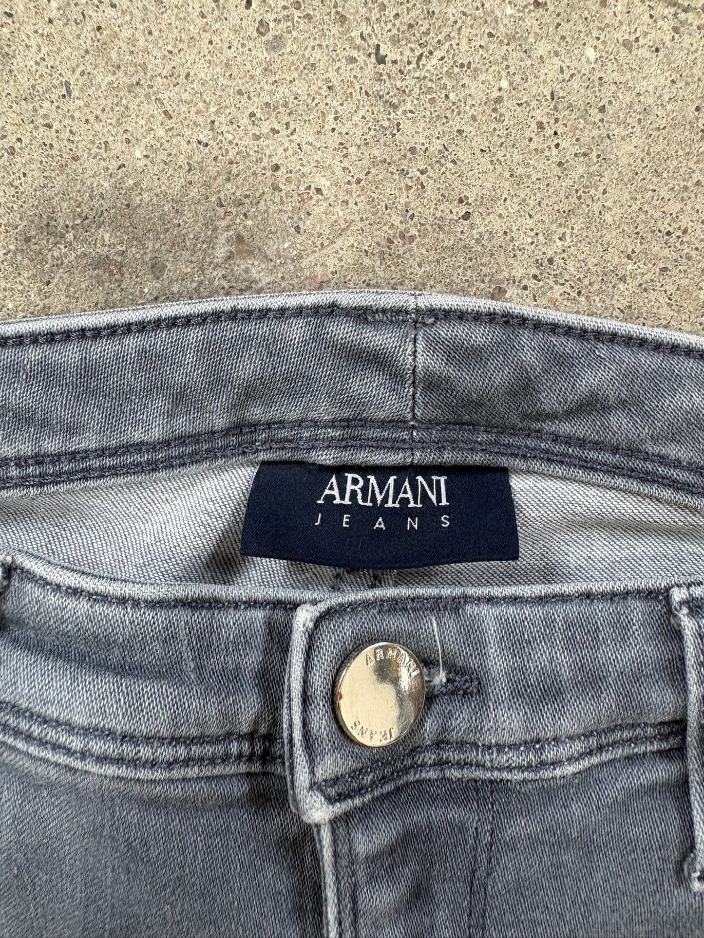 Armani Jeanshose | 26 | S