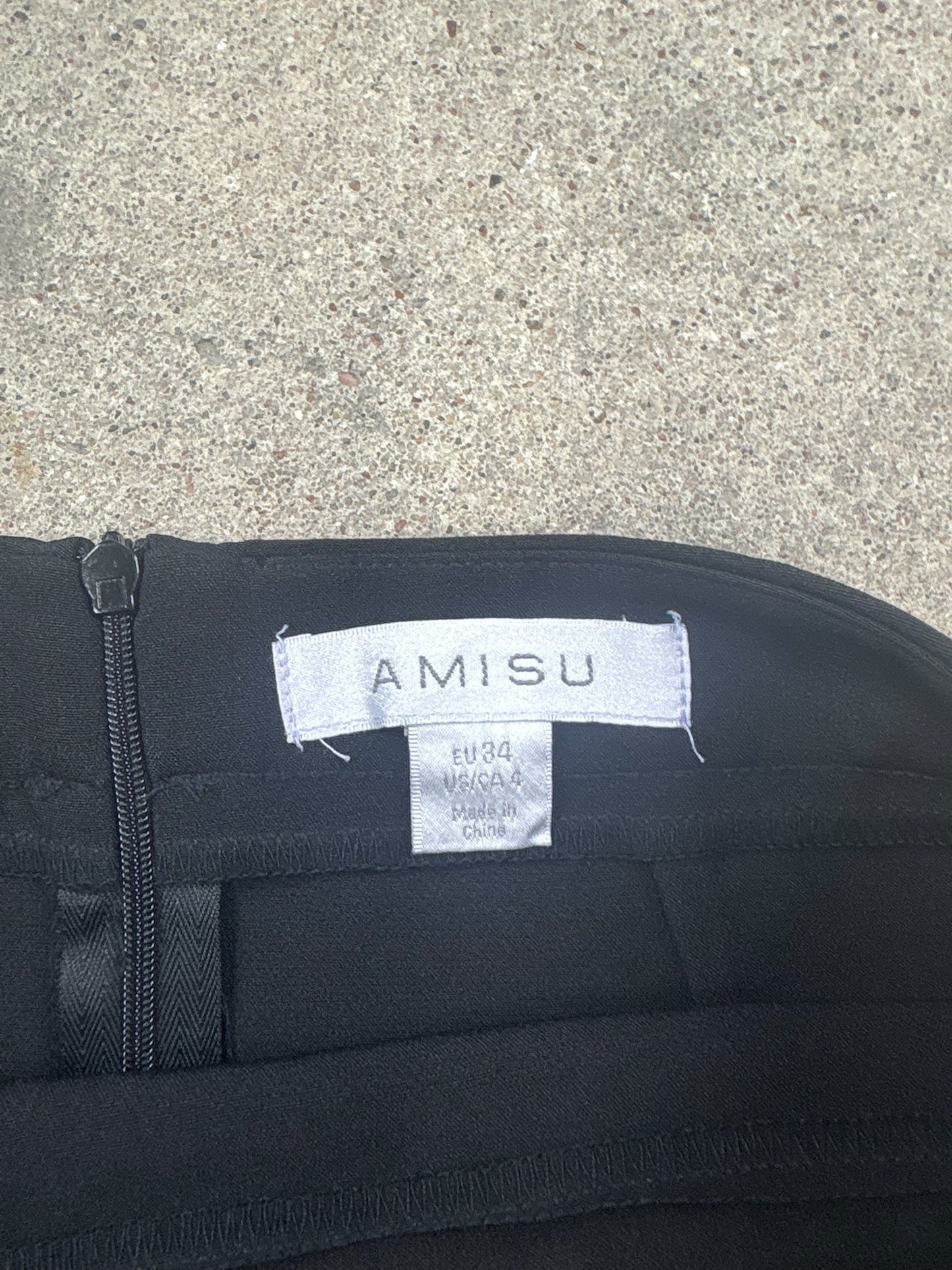 Amisu Rock | XS | 34