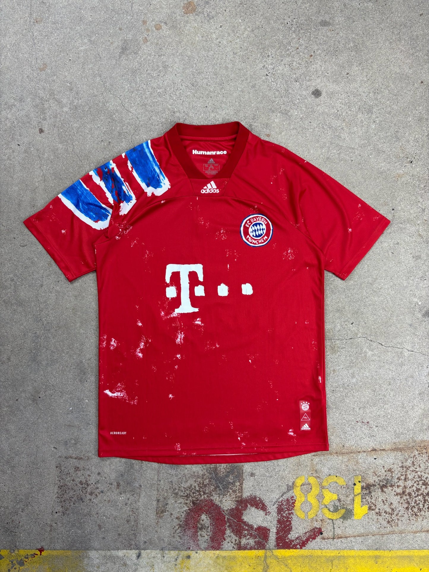 Adidas FC Bayern Sondertrikot | L