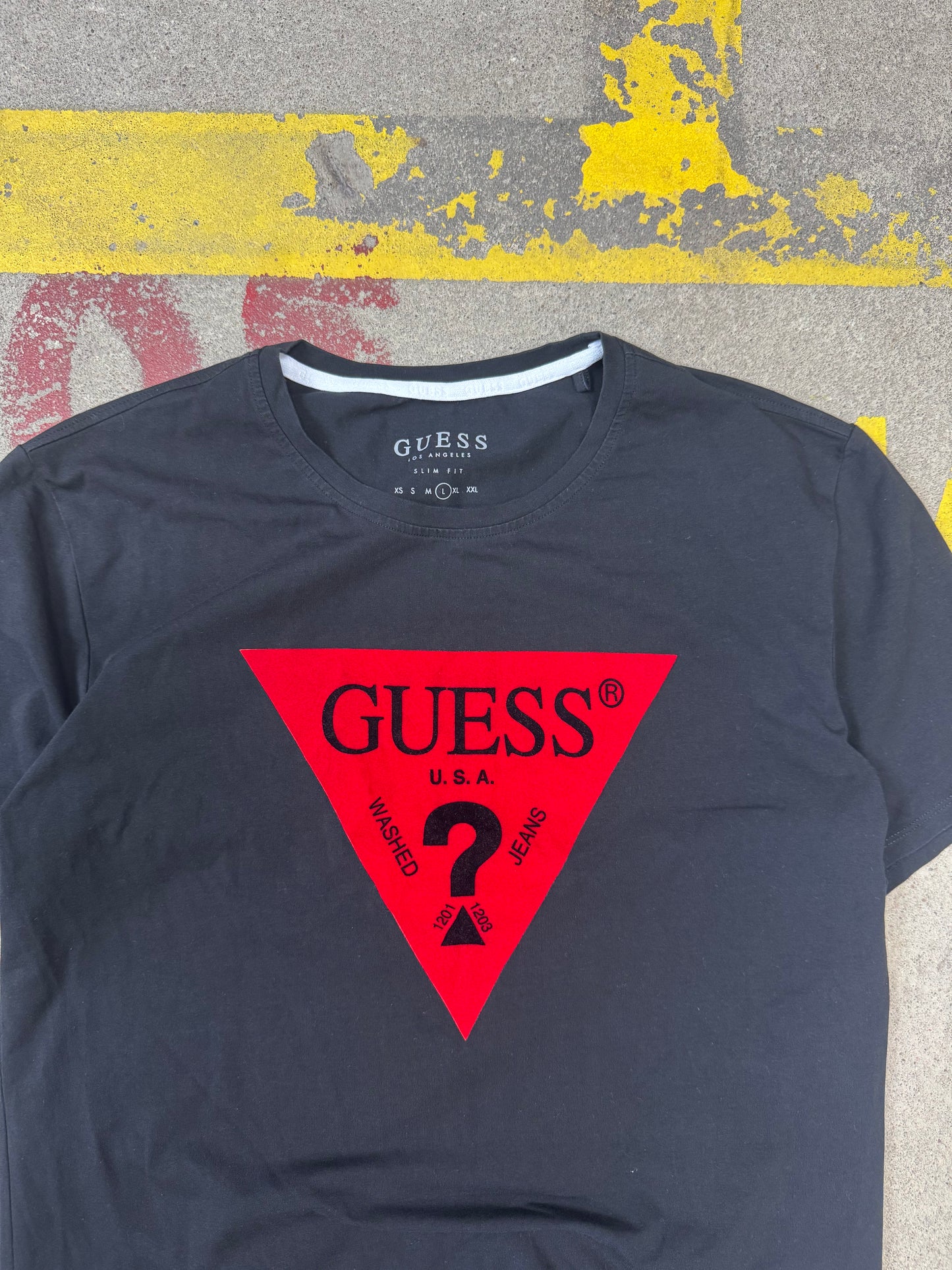Guess T-Shirt (L)