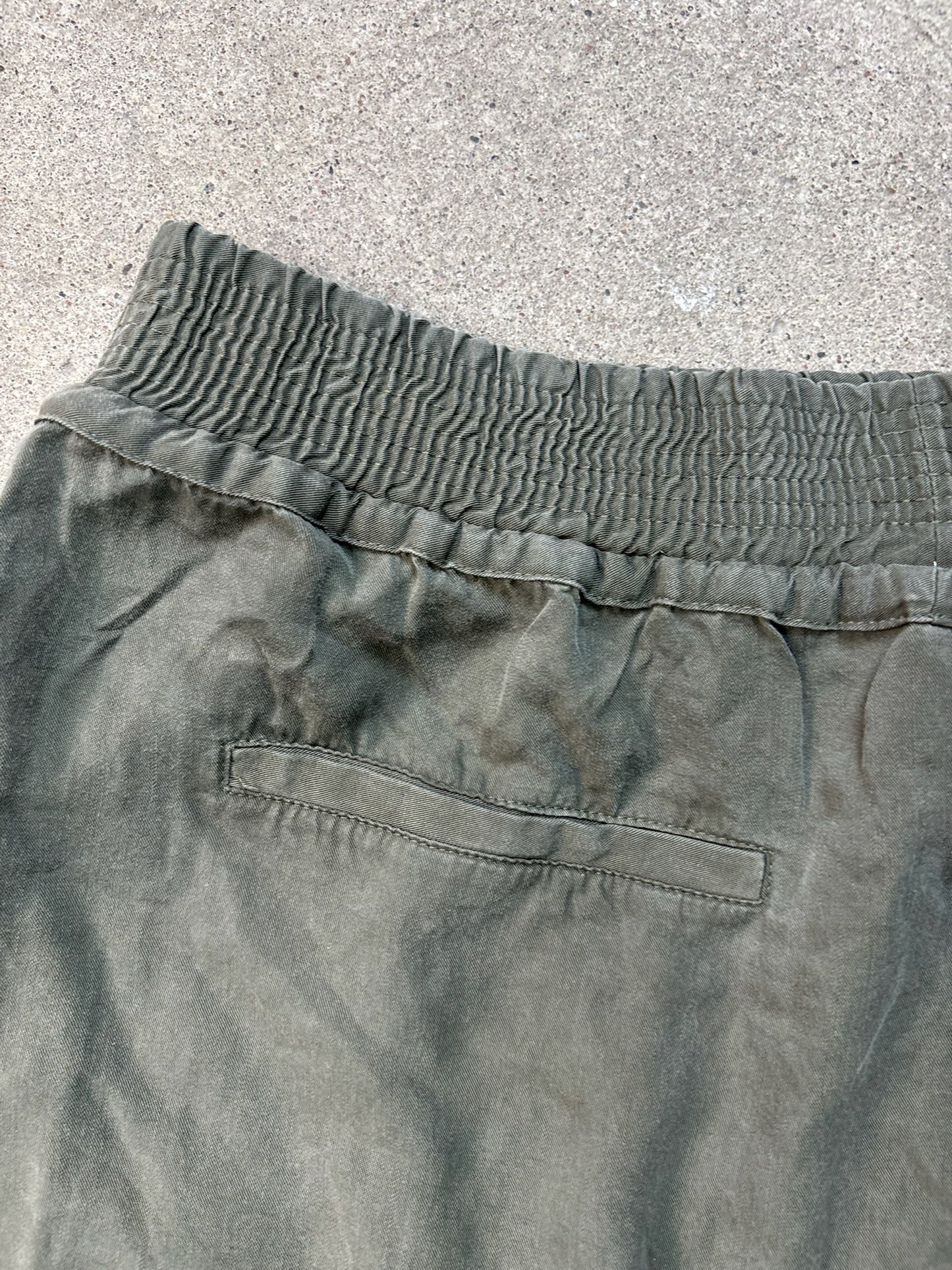 Rock | 38 | M