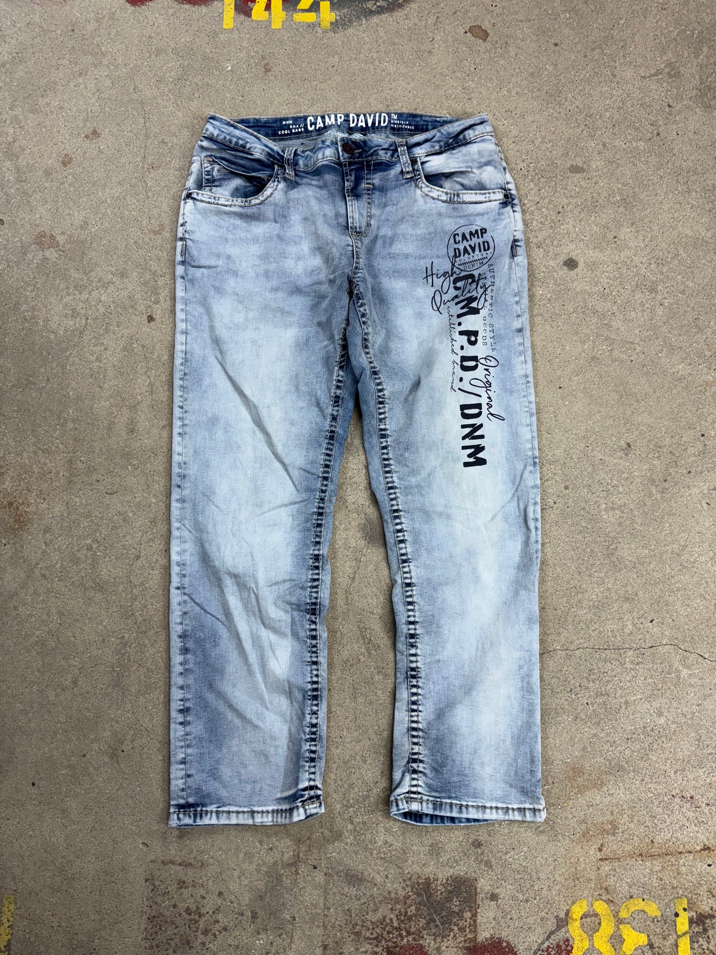 Camp David Jeanshose/ XL