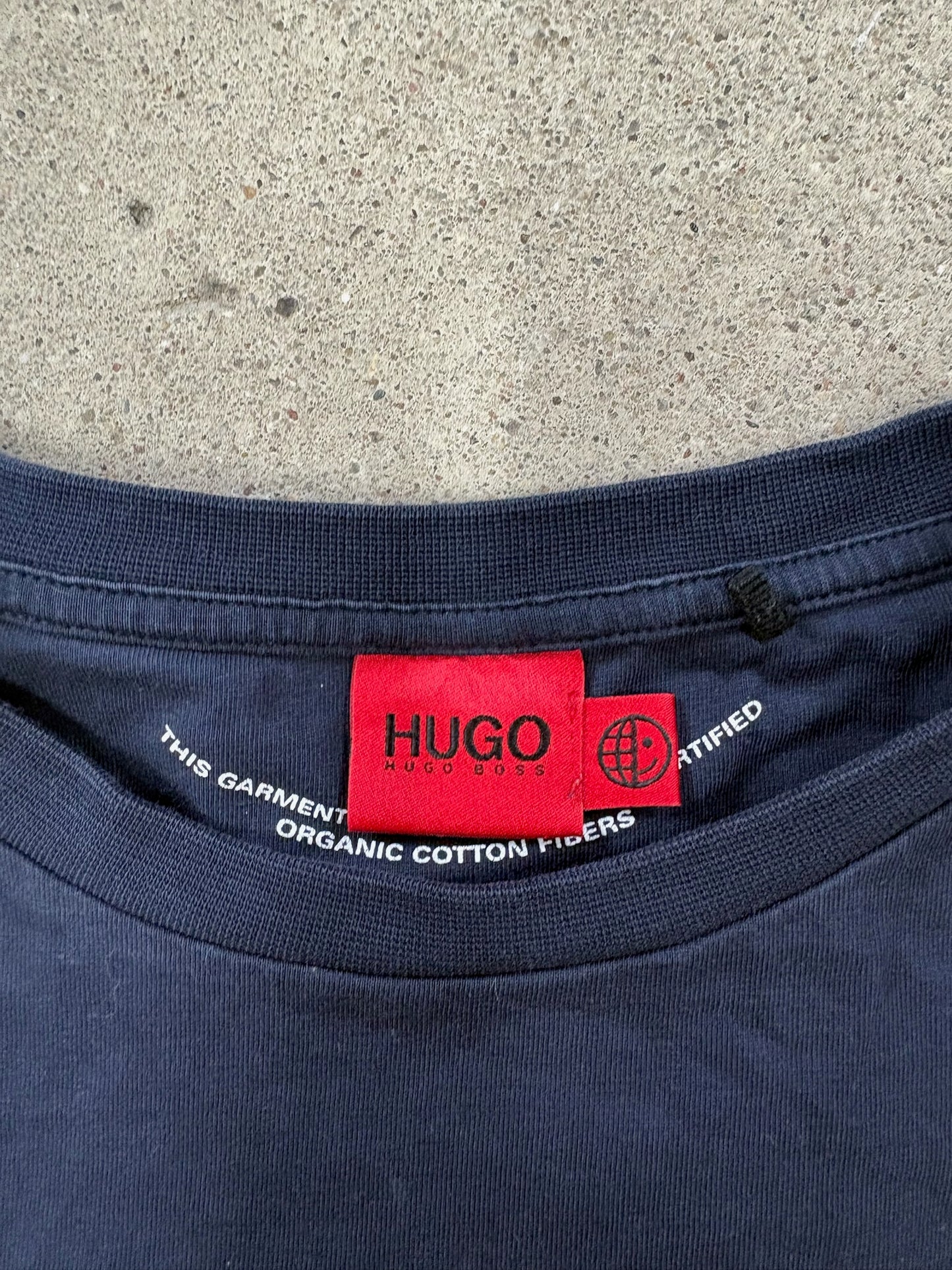 Hugo Boss T-Shirt | XS
