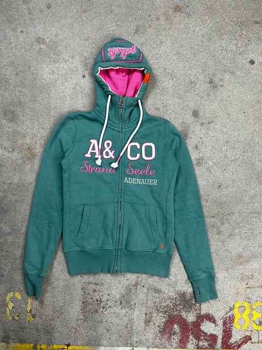 Adenauer & Co ZIP | XS