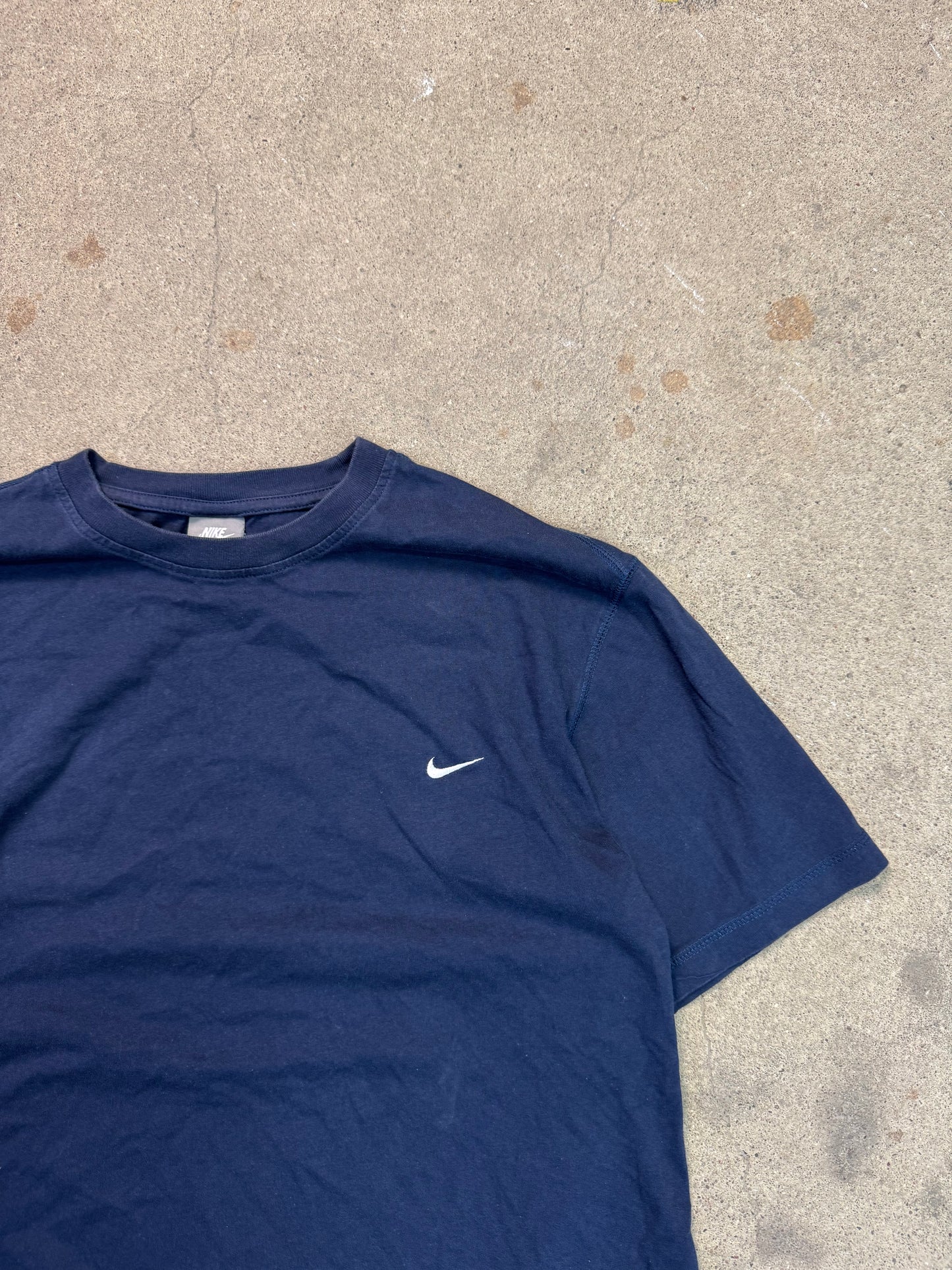Nike T-Shirt | L