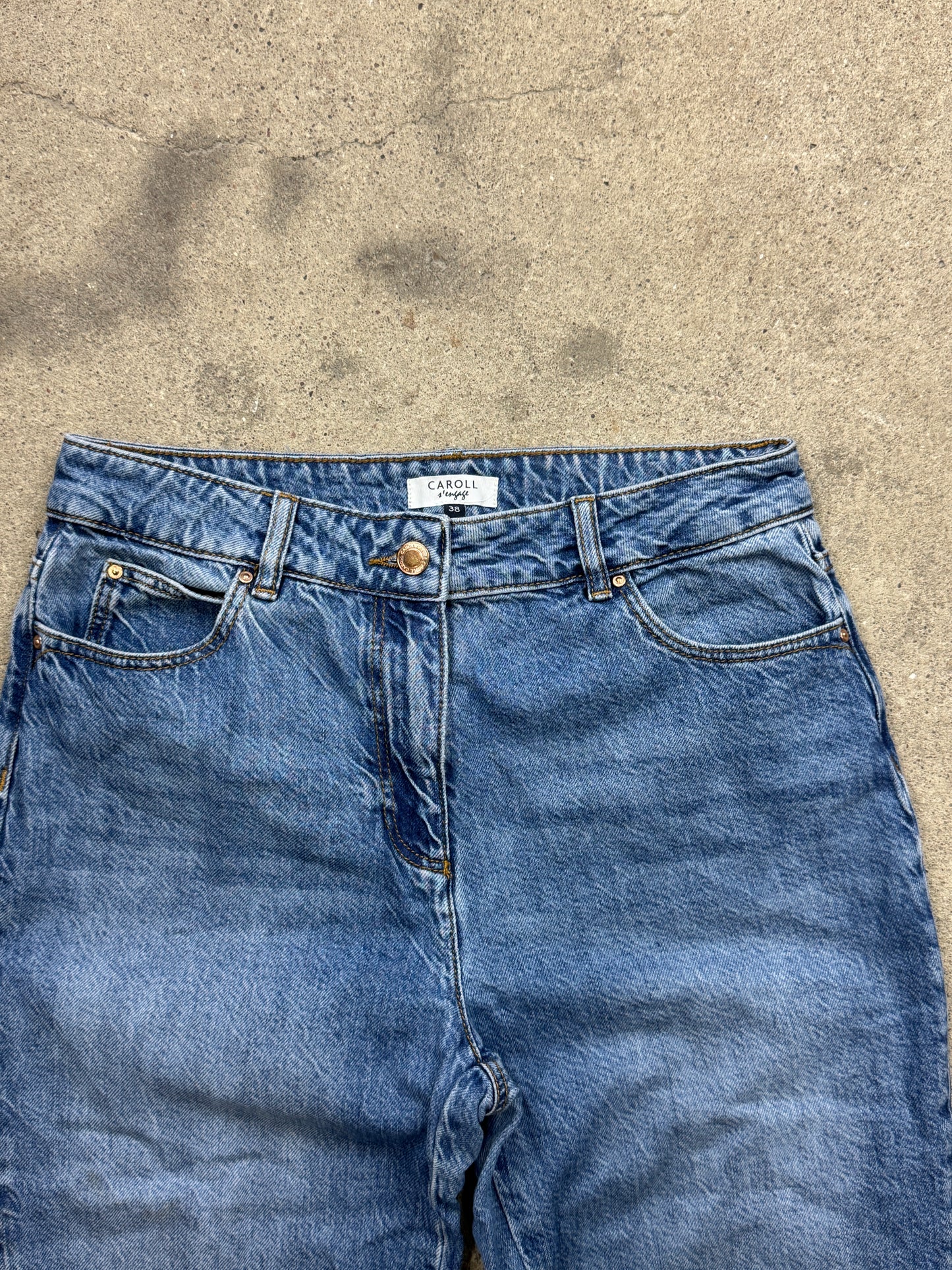 Caroll Jeanshose | 38 | M