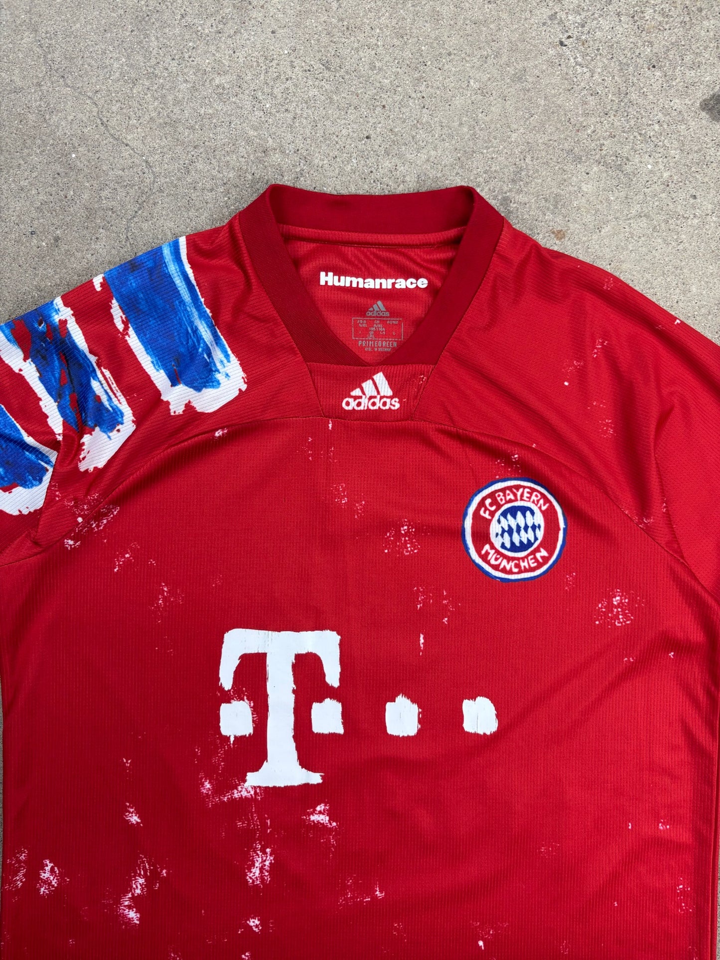 Adidas FC Bayern Sondertrikot | L