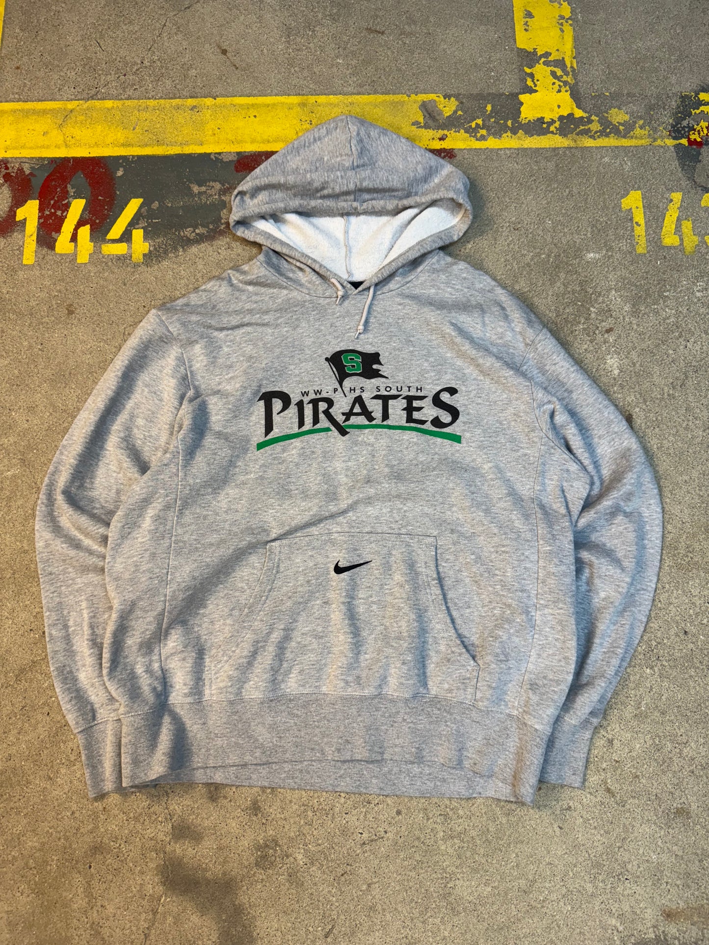 Nike Hoodie (XL)