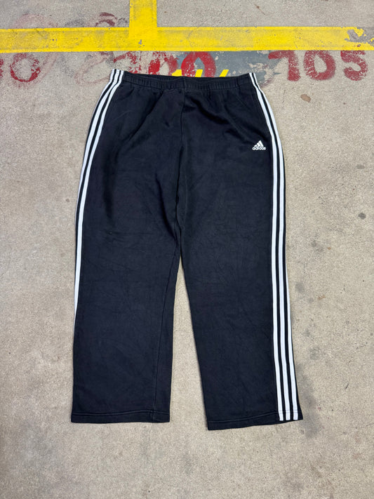 Adidas Jogginghose (XXL)