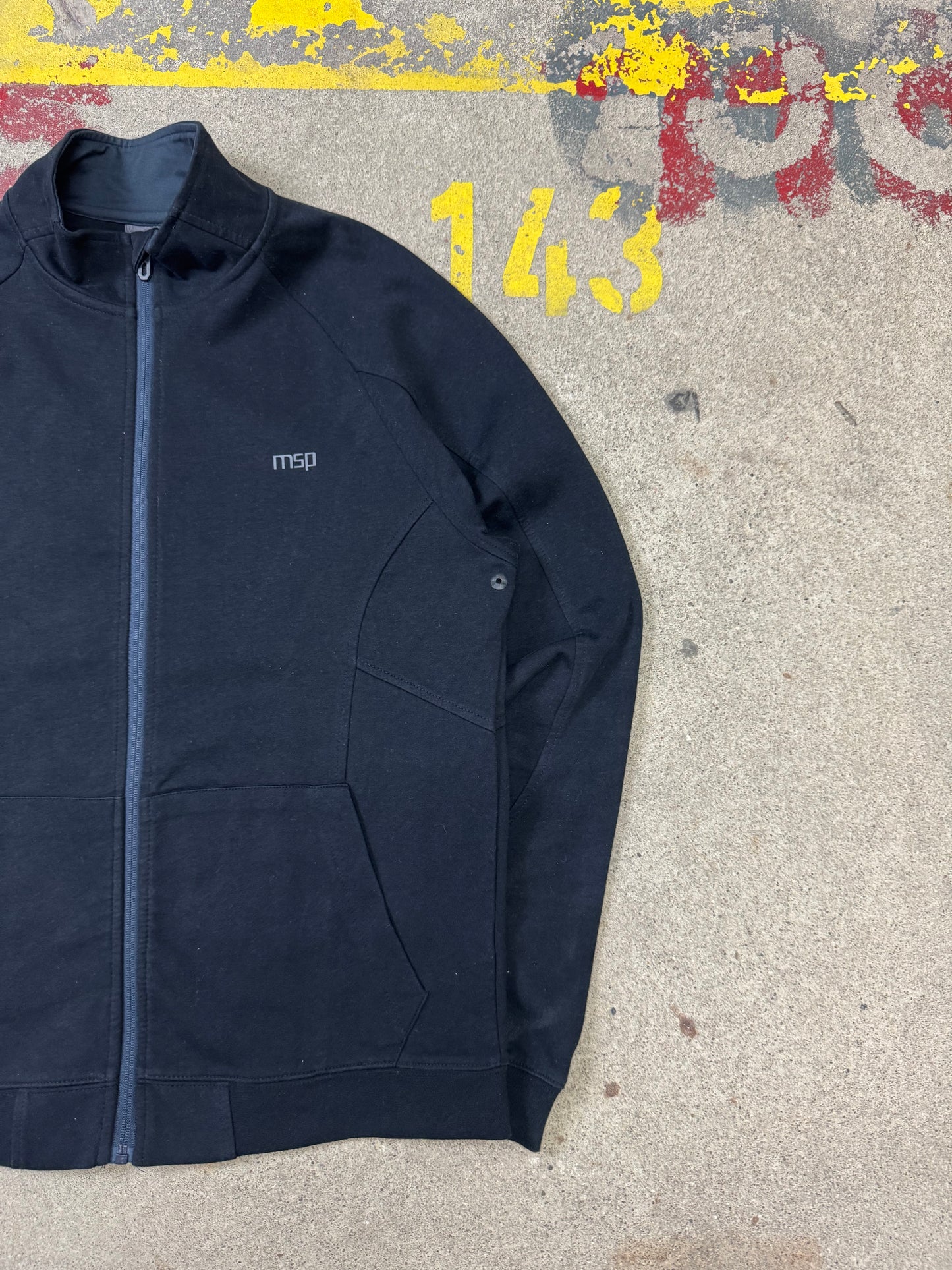 Manguun Strickjacke (M)