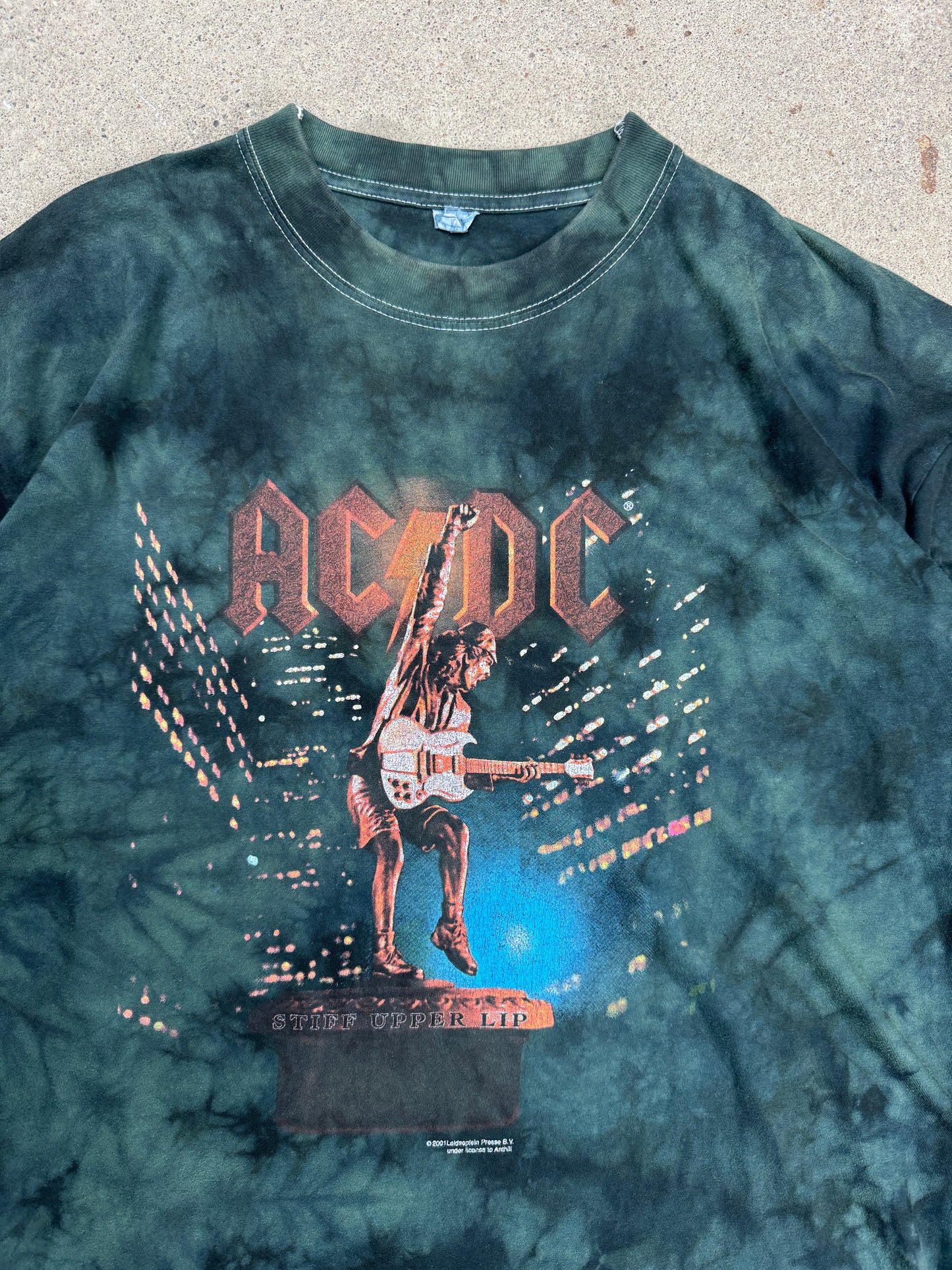 AC/DC Stiff Upper Lip Band Tour 2001 T-Shirt / L