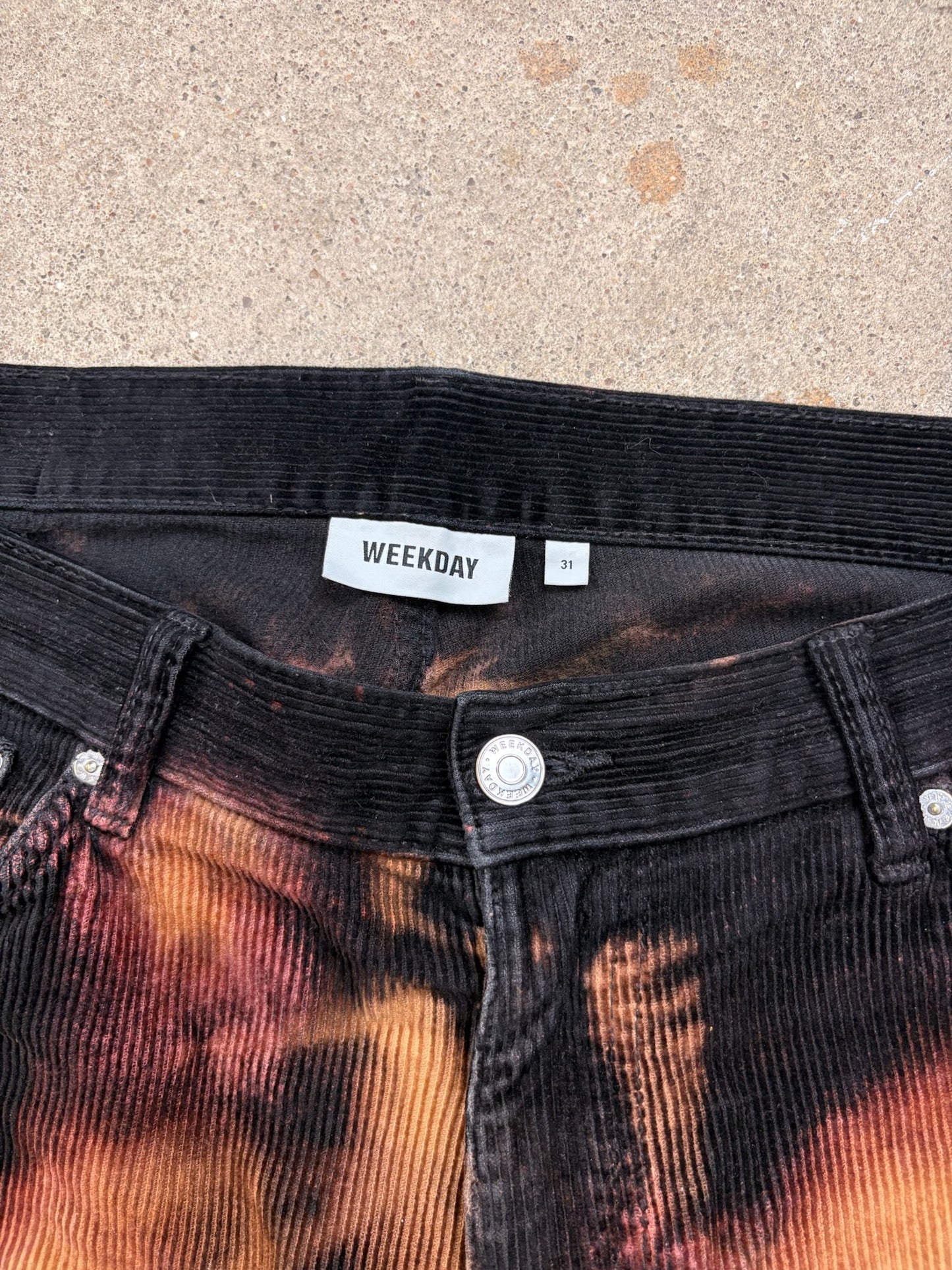 Weekday Hose | W31 | L