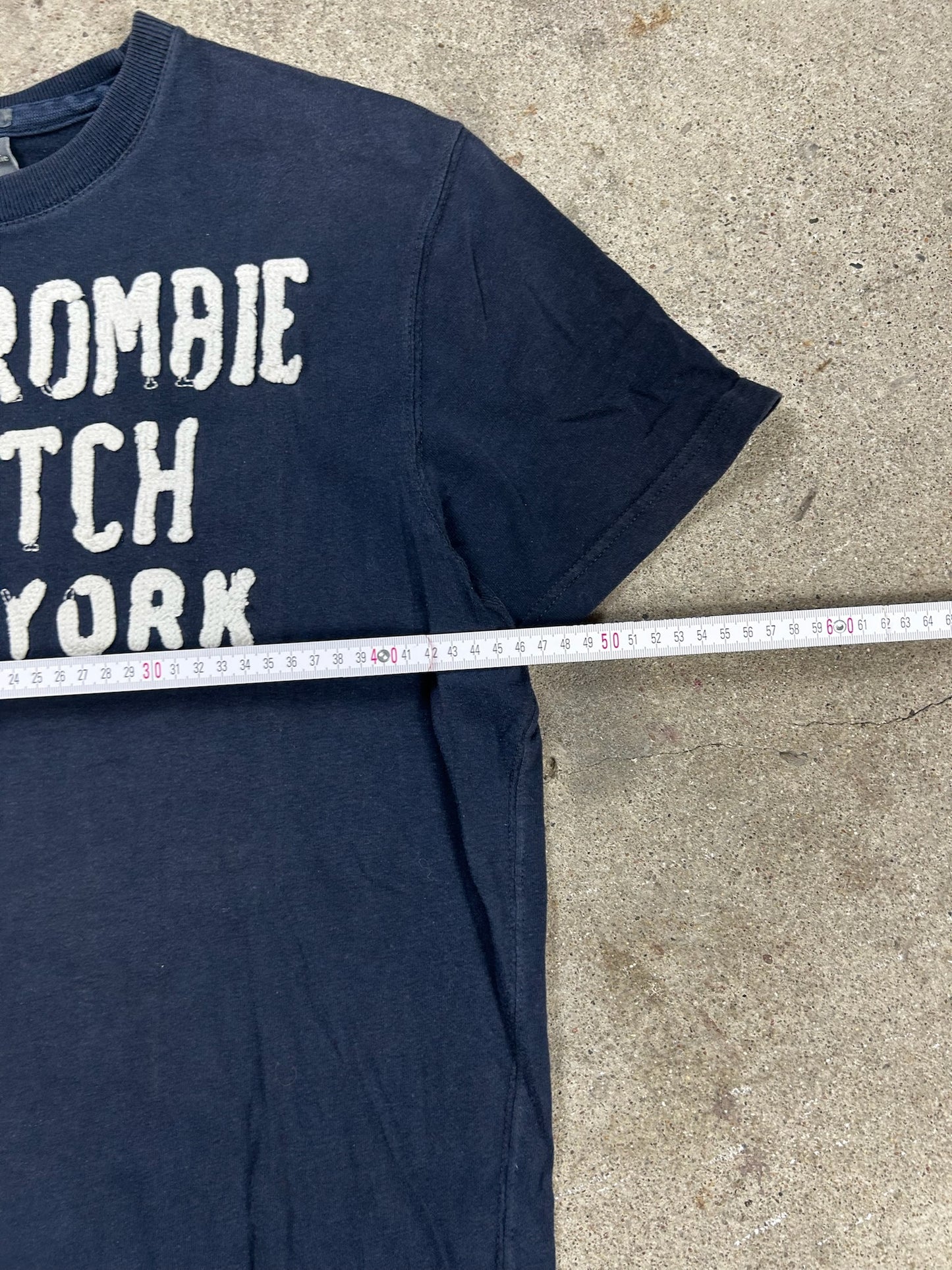 Abercrombie & Fitch T-Shirt | L