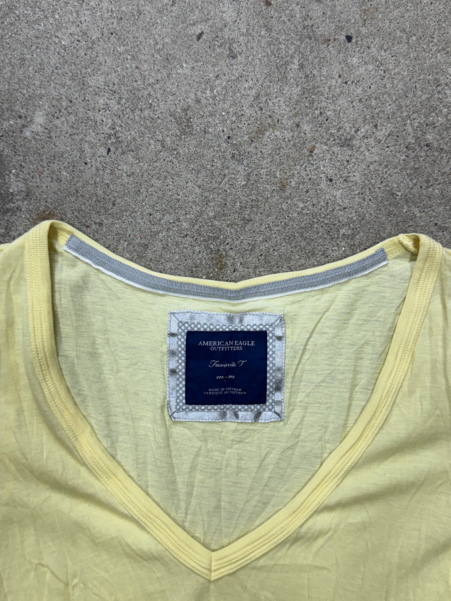 American Eagle T-Shirt | M