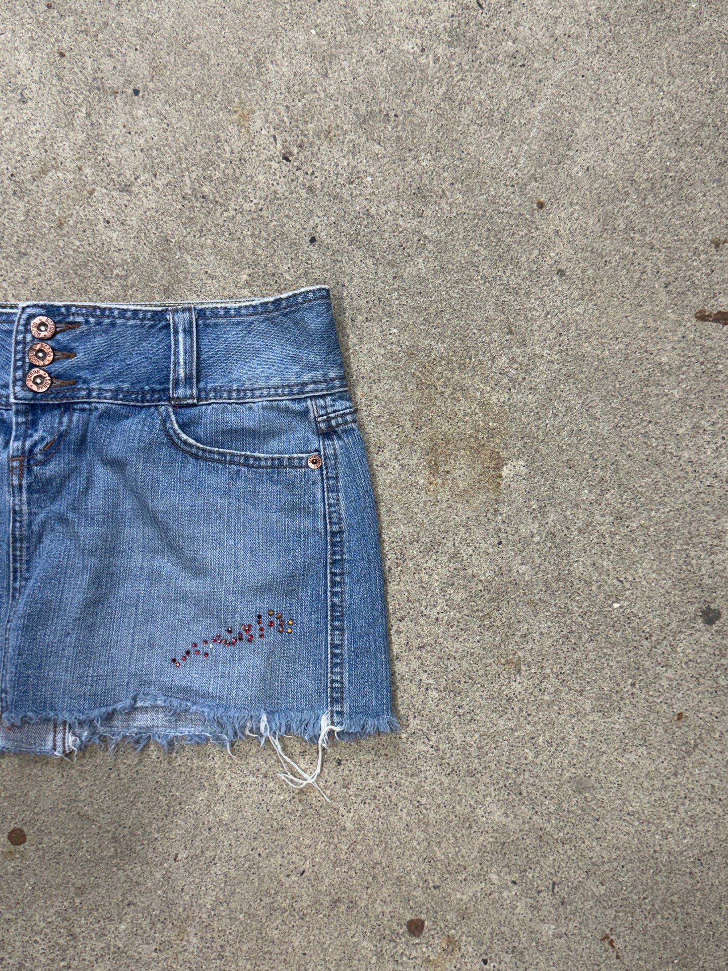 Bongo Mini Rock | 38 | M
