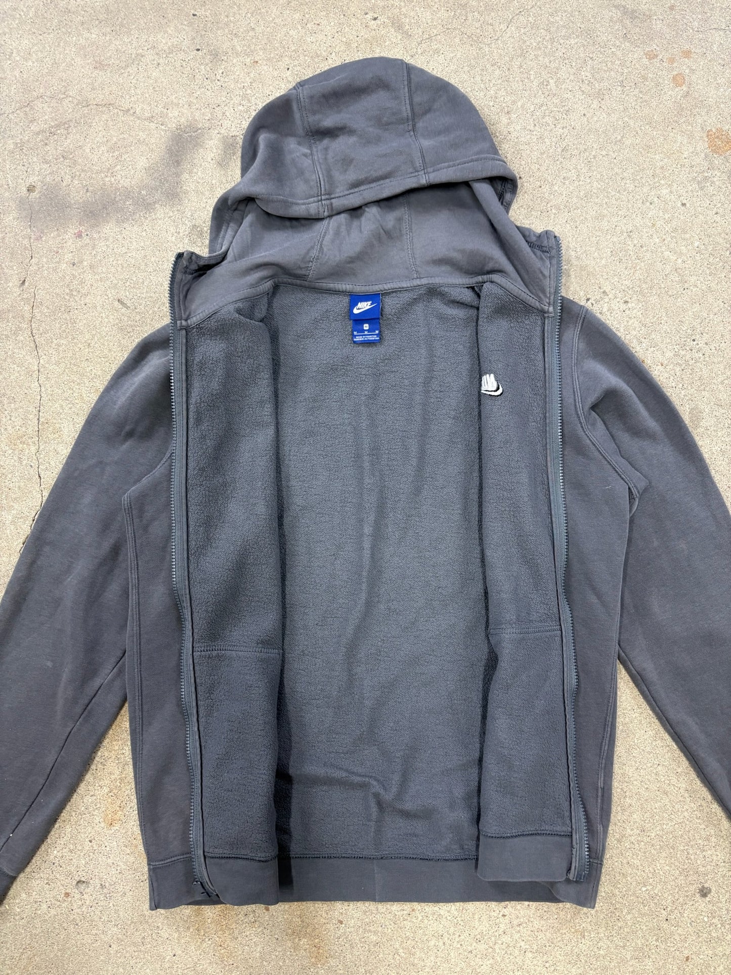 Nike Zip | M