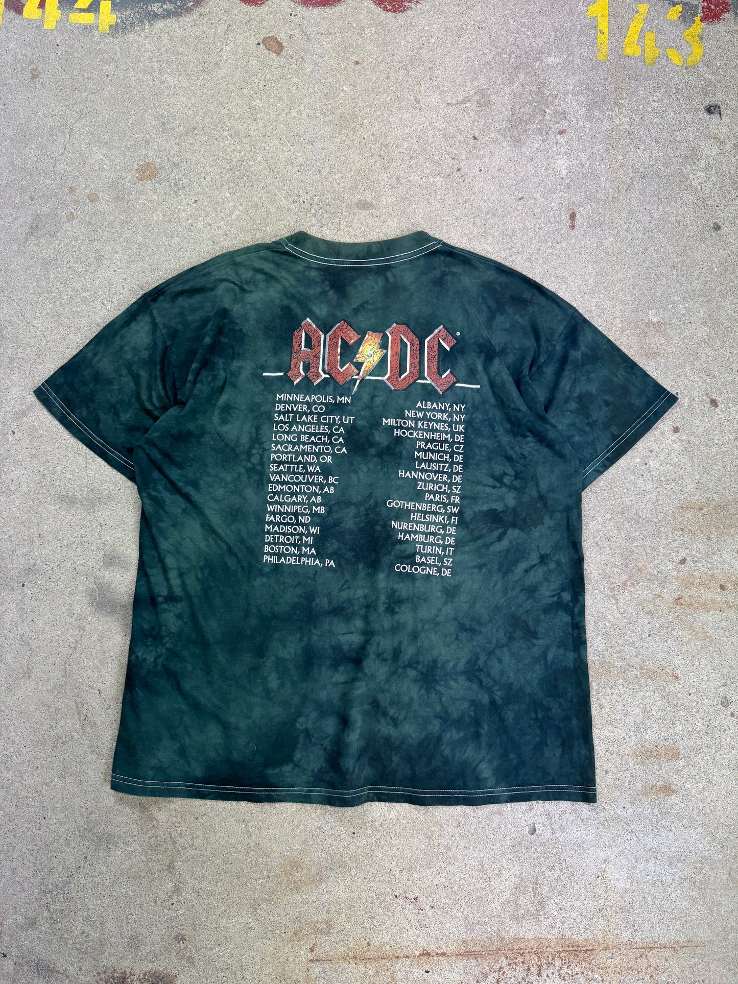 AC/DC Stiff Upper Lip Band Tour 2001 T-Shirt / L