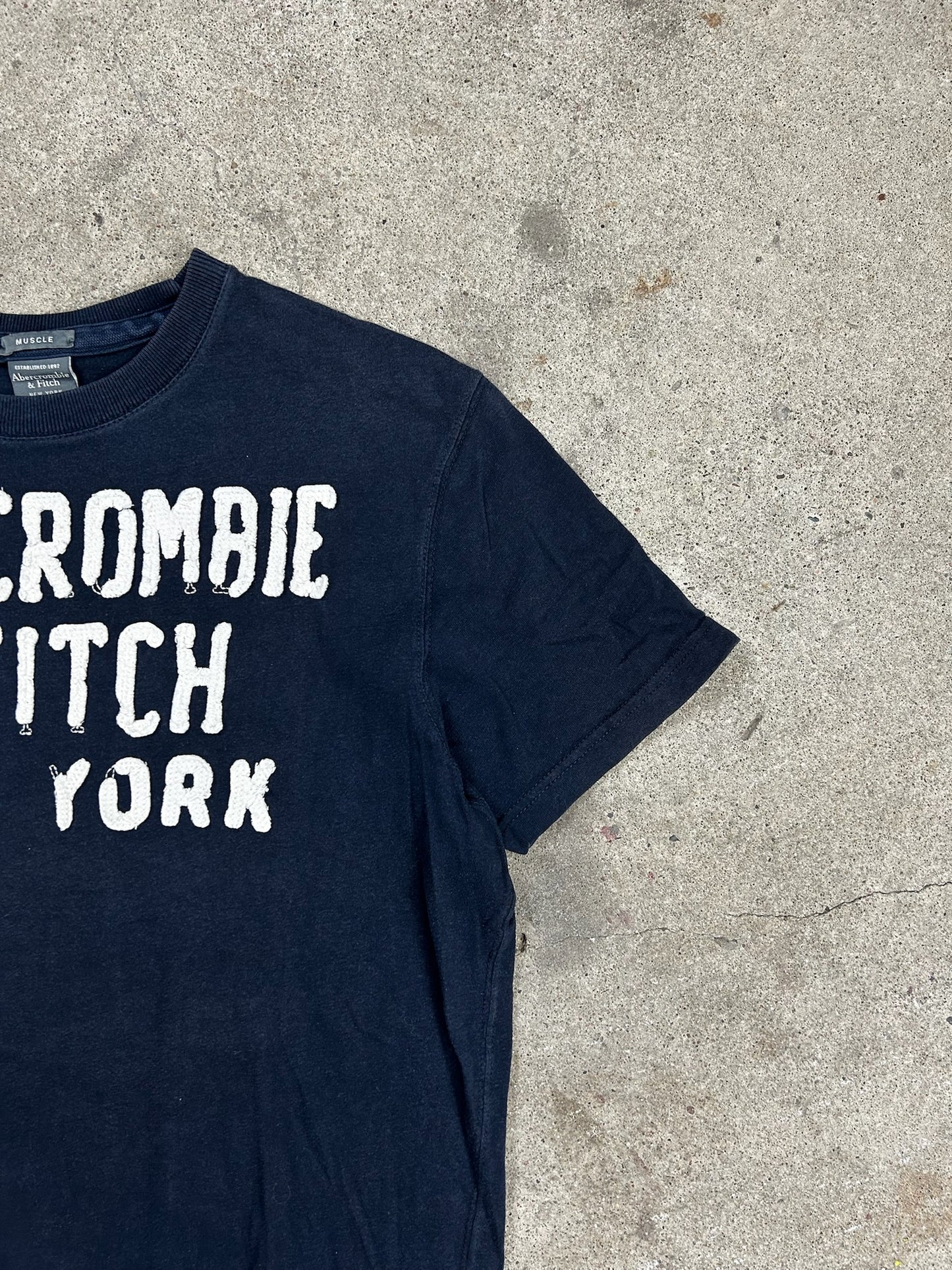 Abercrombie & Fitch T-Shirt | L