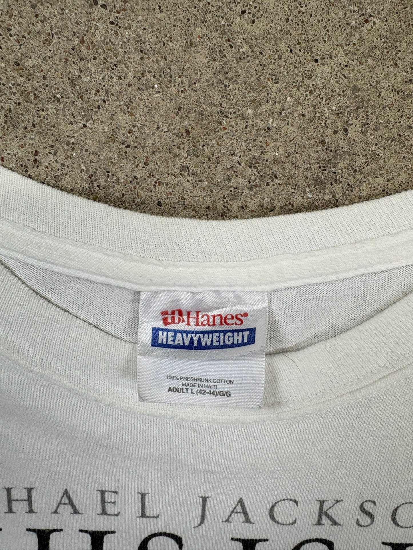 2009 Vintage Micheal Jackson| This is it concert T-SHIRT | L