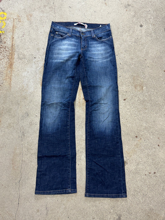 Only Jeanshose | 38 | M