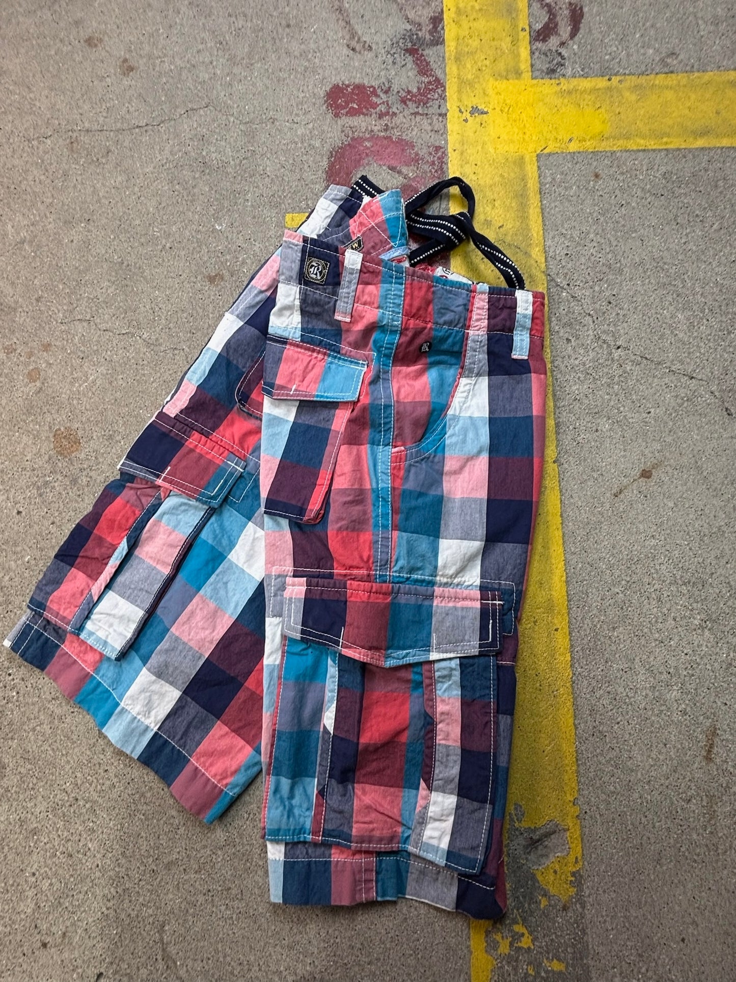Review Shorts | S