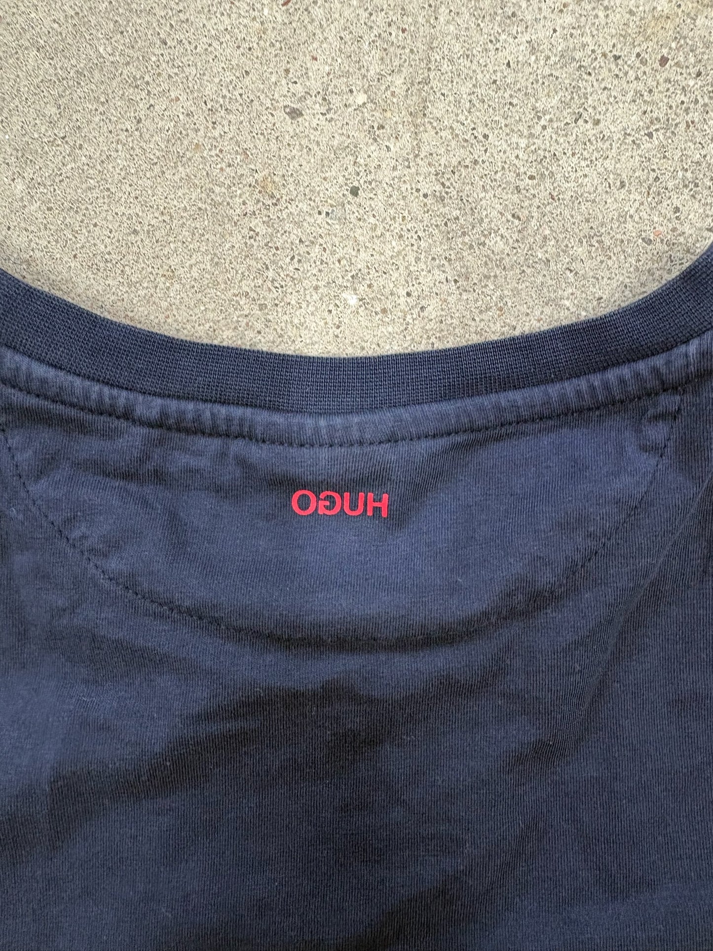Hugo Boss T-Shirt | XS