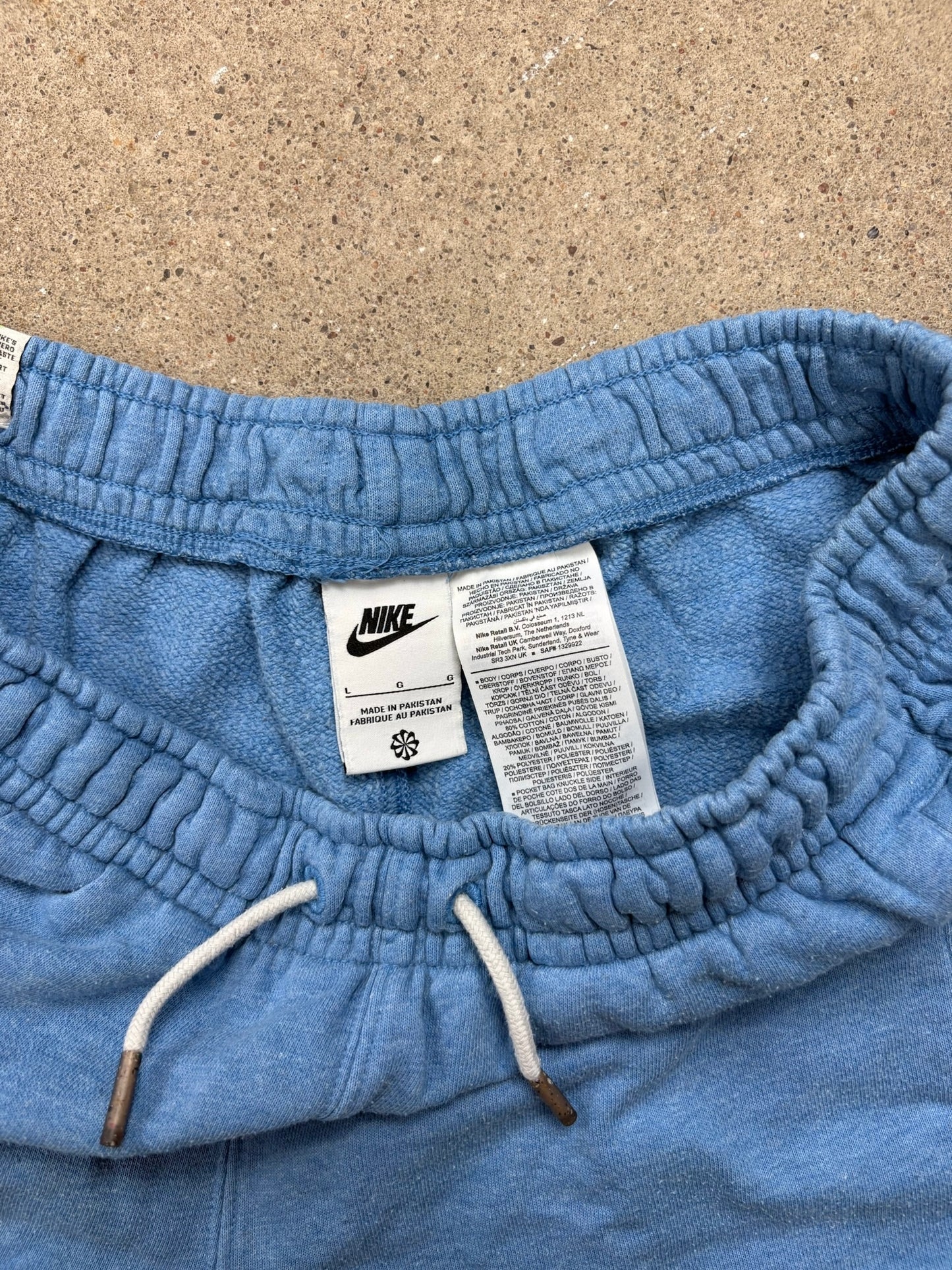 Nike Shorts | L