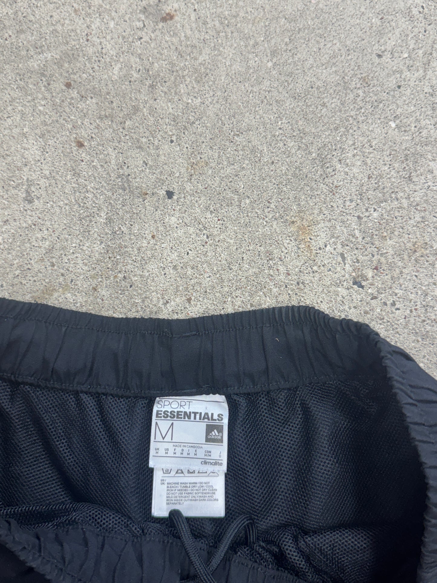 Adidas Shorts | M