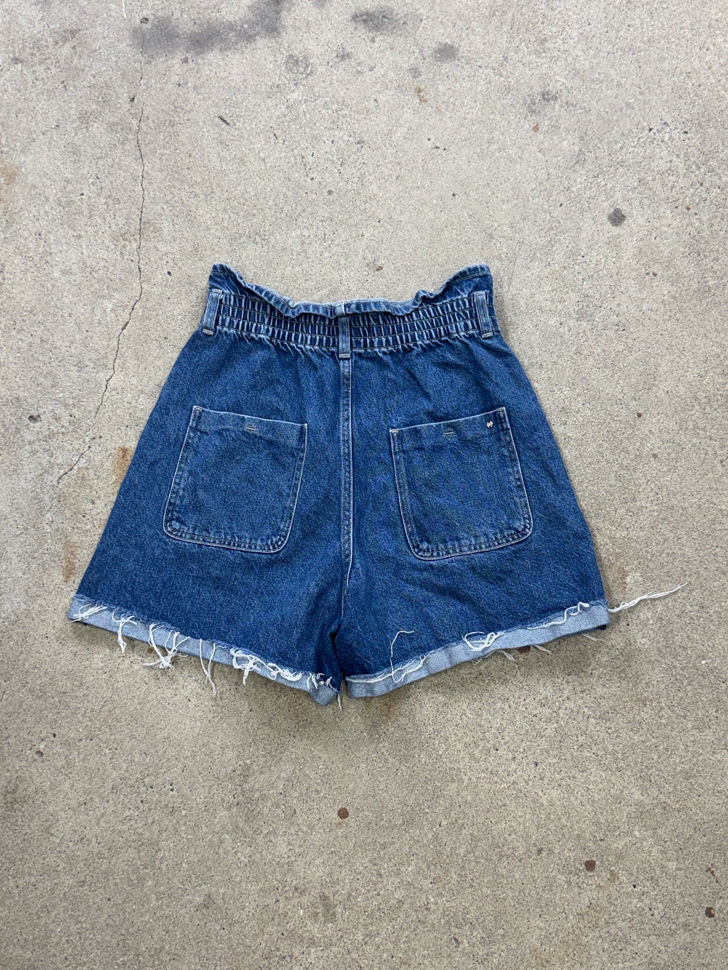 Kurze Jeanshose | 38 | M