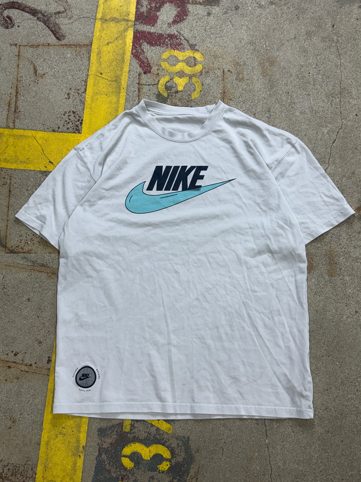Nike T-Shirt | M